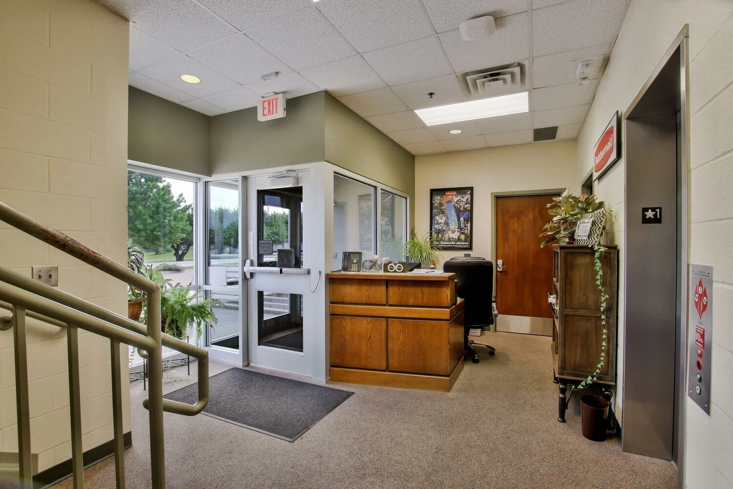 rubbermaid-winfield-kansas-office-entry-PEMB-addition-