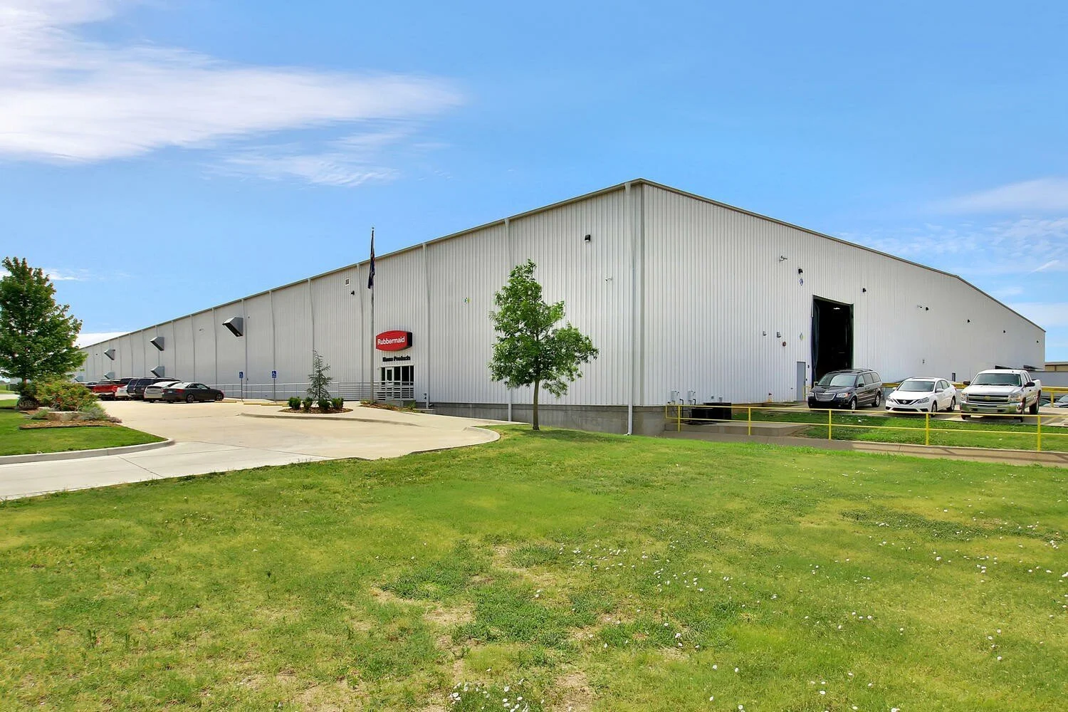 rubbermaid-winfield-kansas-warehouse-PEMB-addition