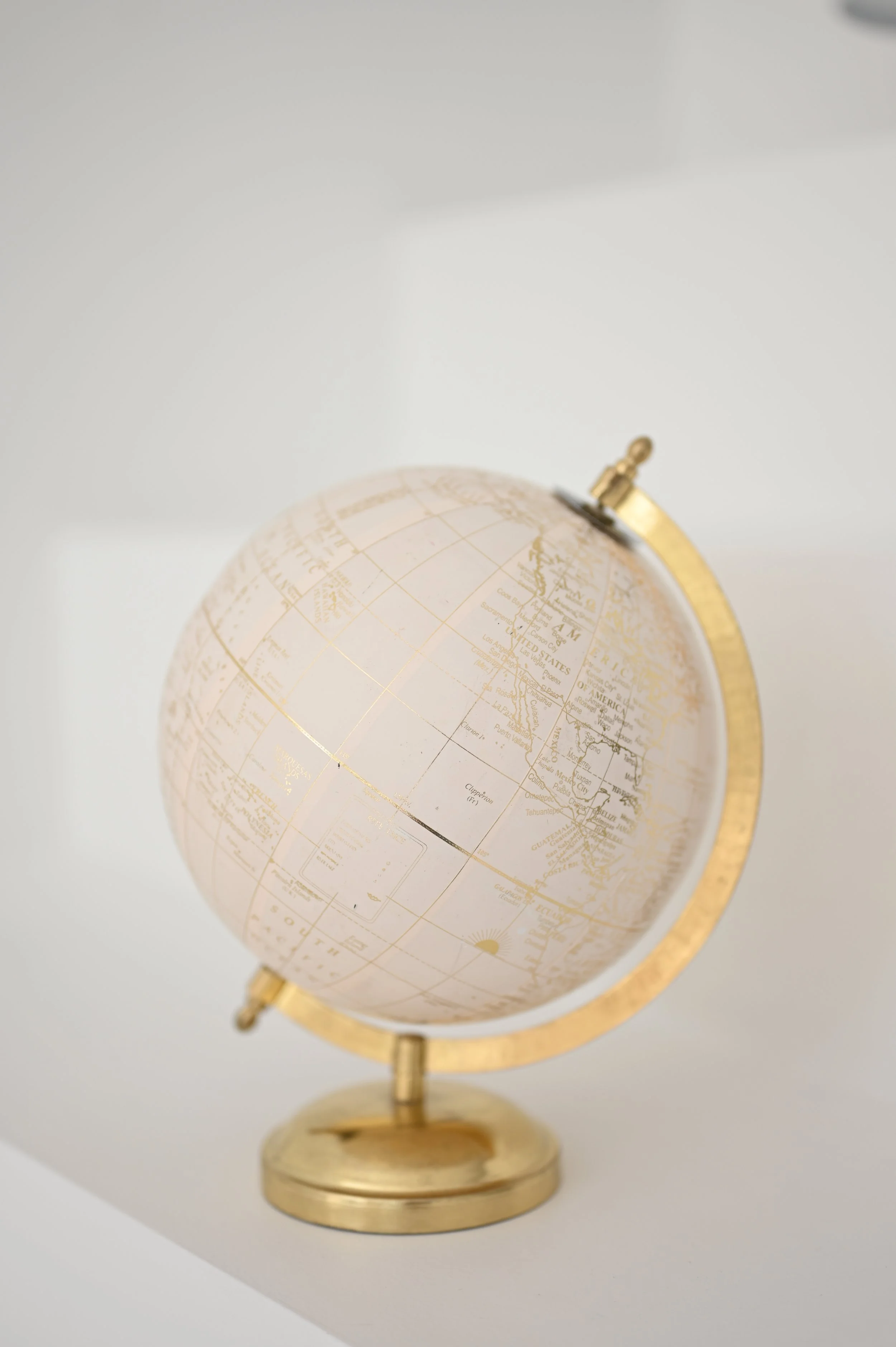 Gold Globe 