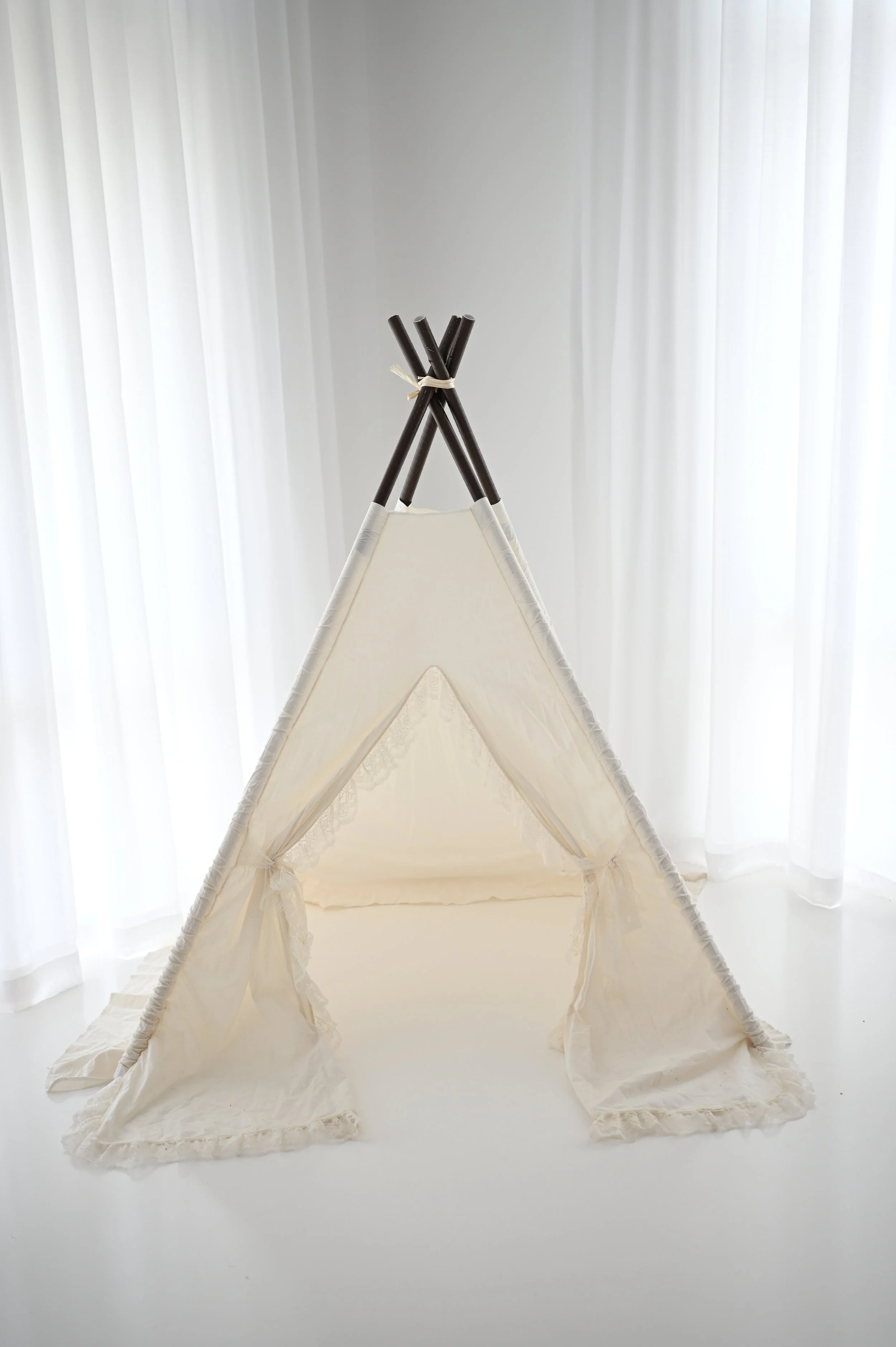 Boho Lace Teepee Tent
