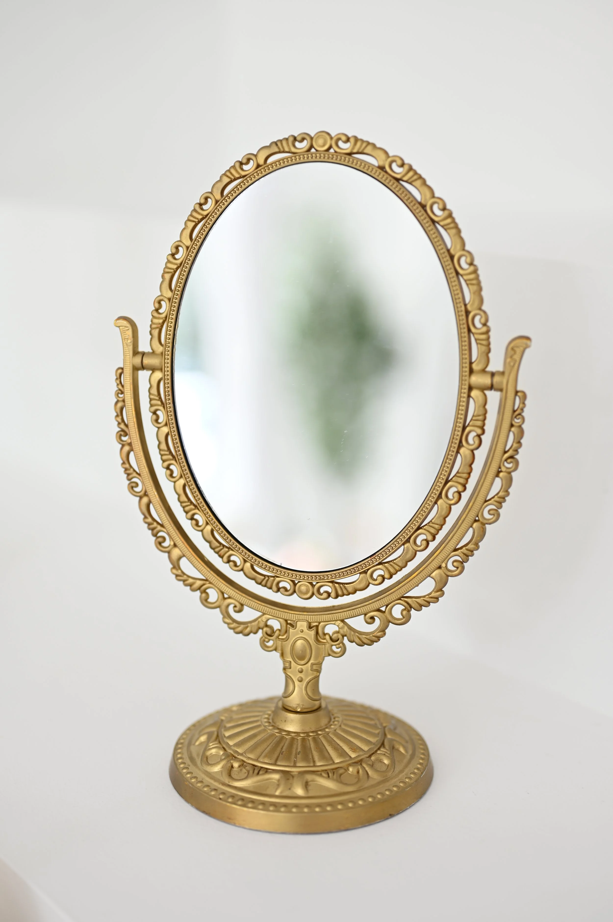 Vintage Gold Oval Mirror