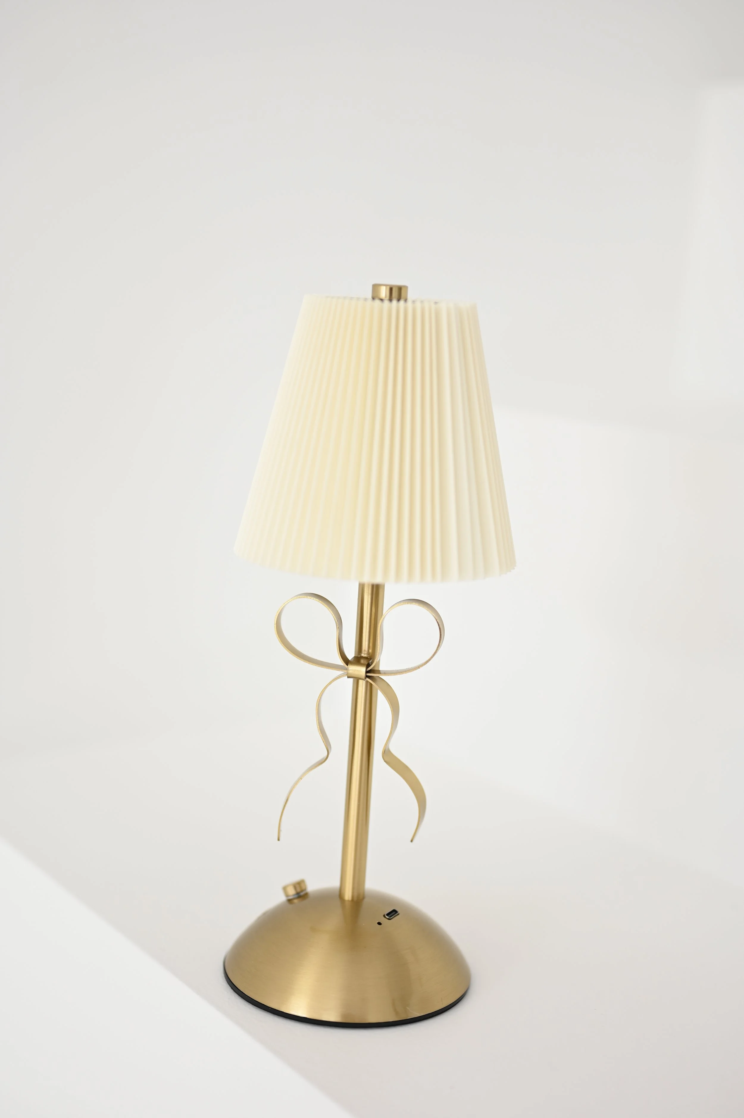 Vintage Gold Lamp 