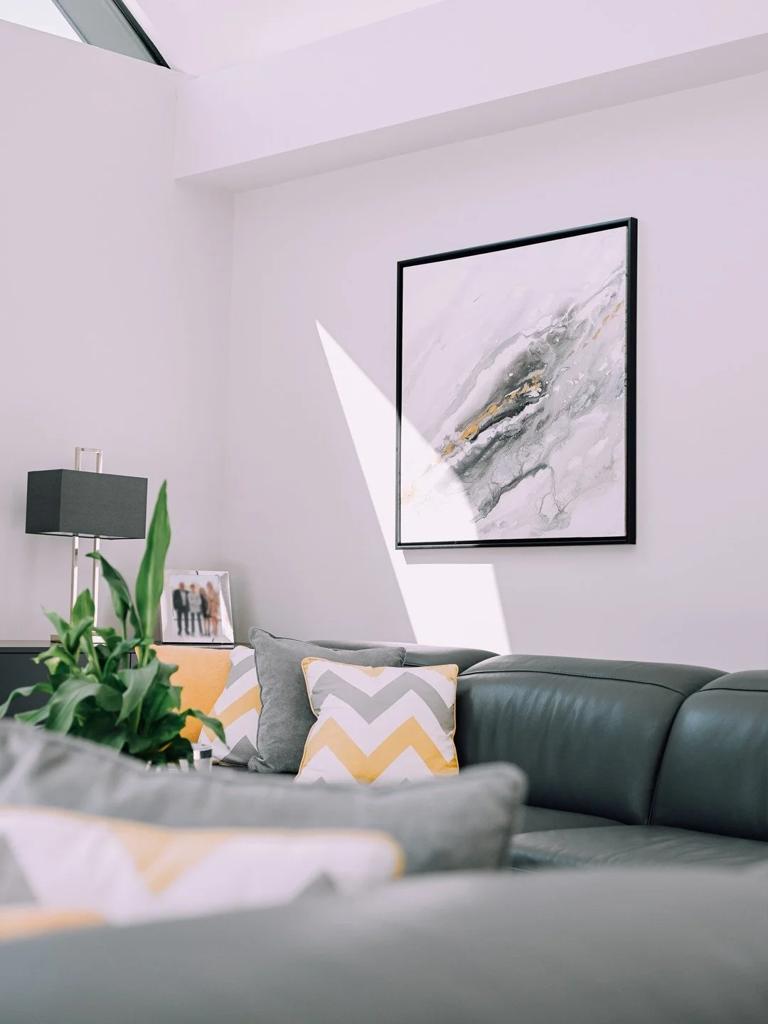 Art that ties it all together! 🧶 

This piece brings a real sense of completion to the space&mdash;it&rsquo;s amazing what the right work can do. 

I can help you find the perfect spot for a piece in your home too. 

Fancy a consultation?

DM me or 