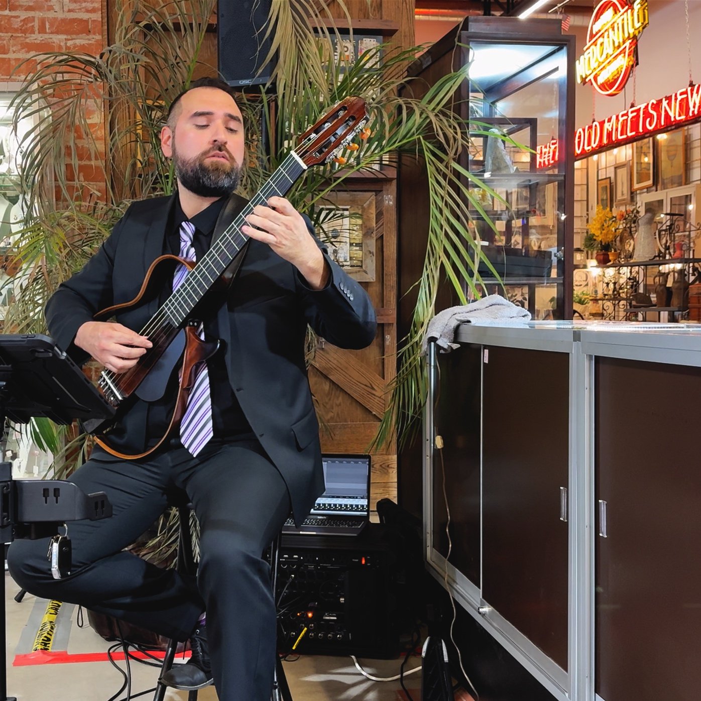 Josh Rhoads Solo Guitar at Midtown Mercantile Merchants