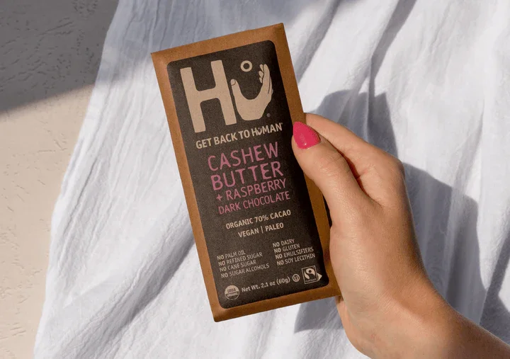cashew-butter-raspberry-chocolate-bar-hu-221941_720x.webp