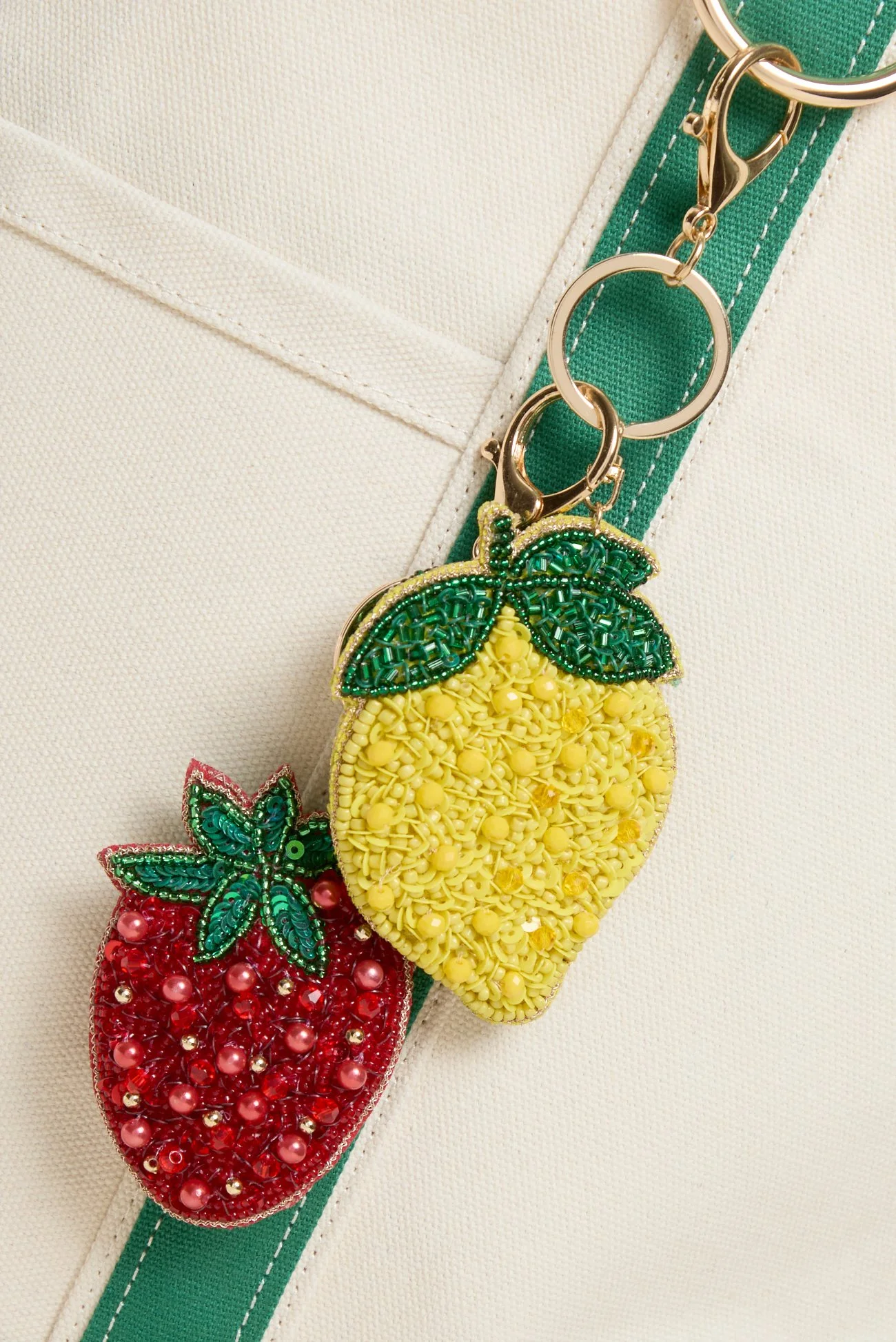 199930119569 _0423.jpg