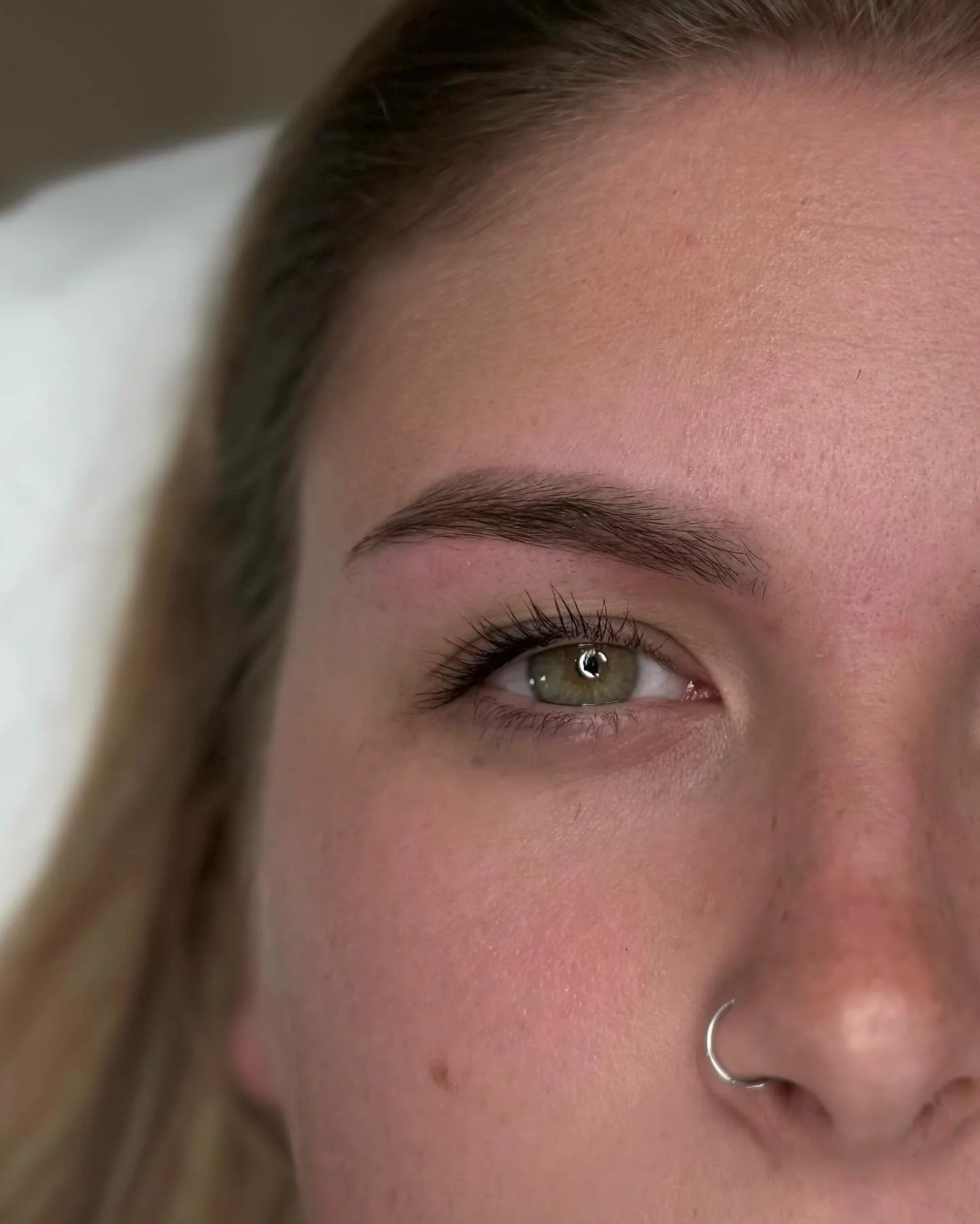 Abgeheilt und wundersch&ouml;n 😍 #powderbrows

1. Bild: abgeheilt ✨
2. Video: frisch nach dem Stechen 🪡
3. Bild: Close up nach dem Stechen 🙌🏼 #noediting 

Interesse? Dann melde dich gerne per DM oder 0176 31147392 &hearts;️ 

#passau #powderbrows