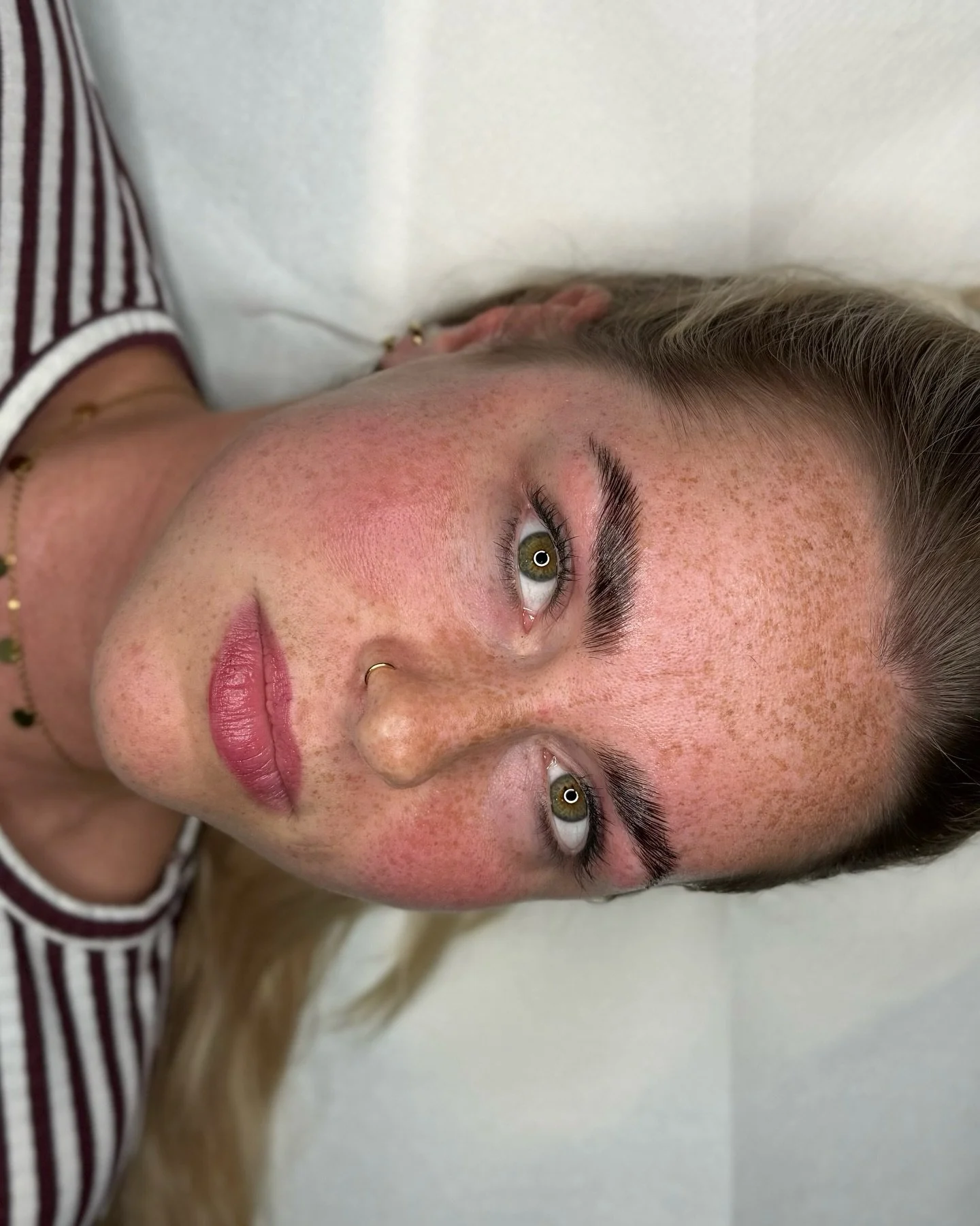 Natural &amp; bushy Browlift for this Beauty 🥰

Browlift ohne Farbe 🧚✨ 

#passau #browlift #augenbrauen #brows #kosmetiksalon