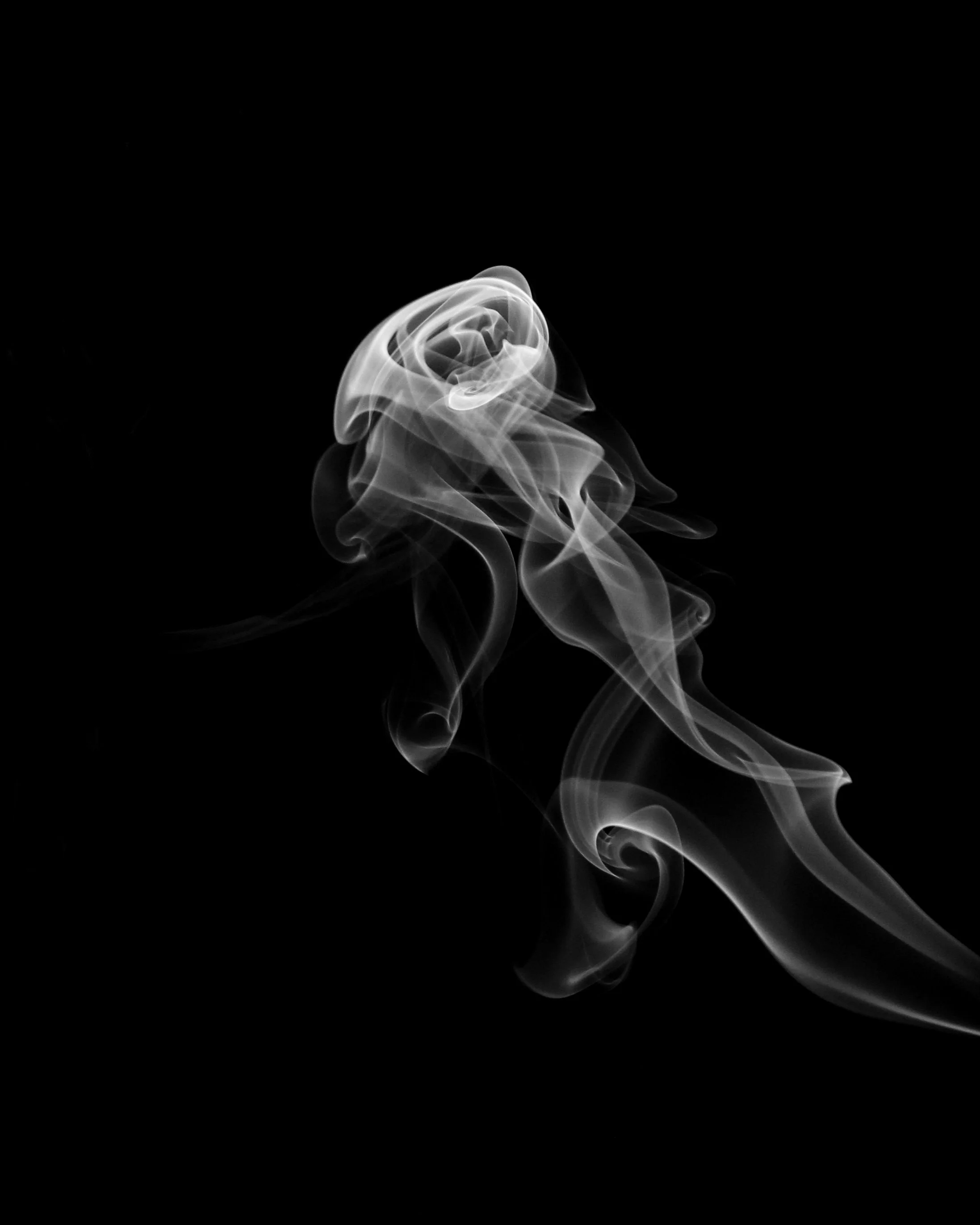 0009-nevaeh-smoke.jpg