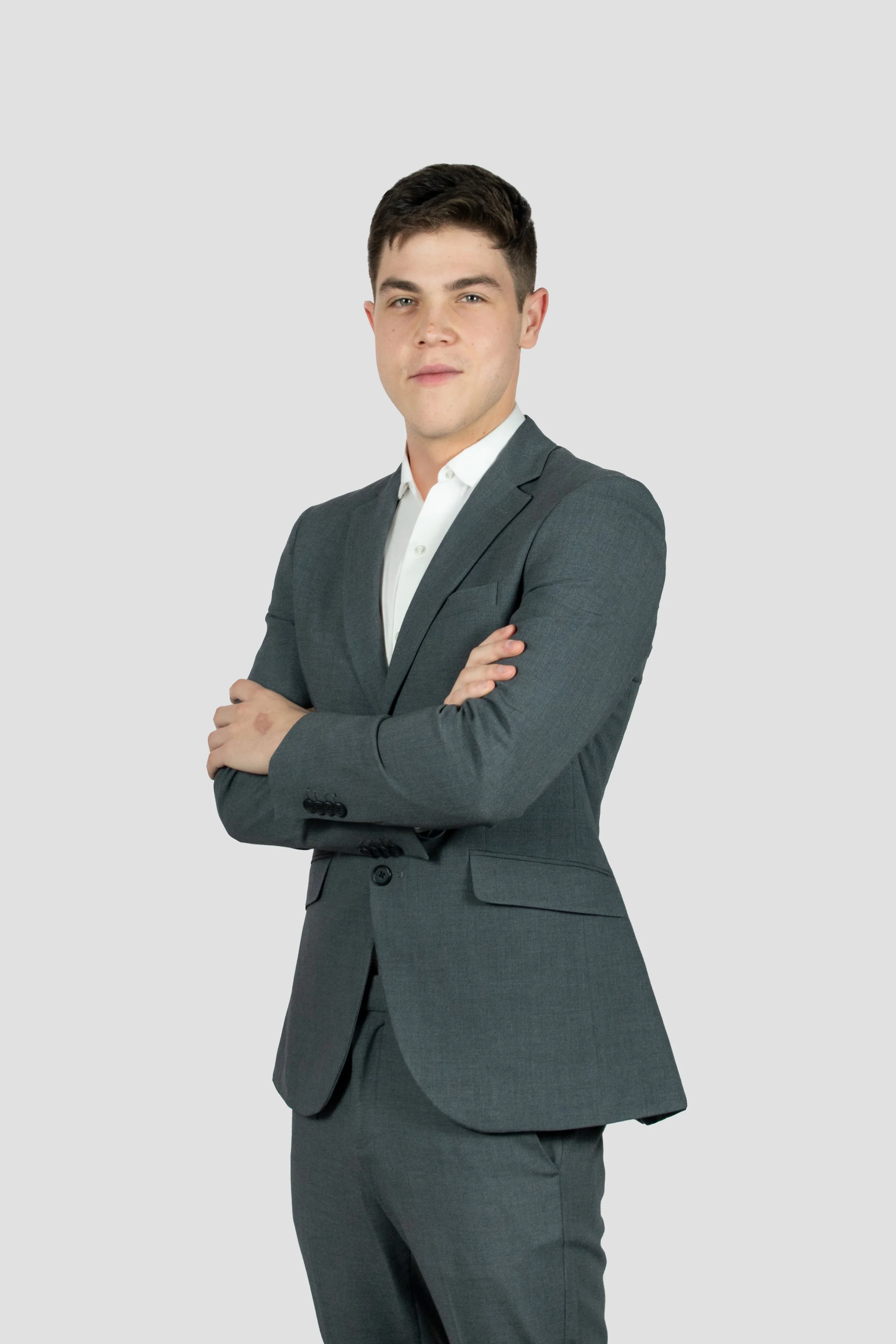 Stefan_POSE C_Izq.jpg
