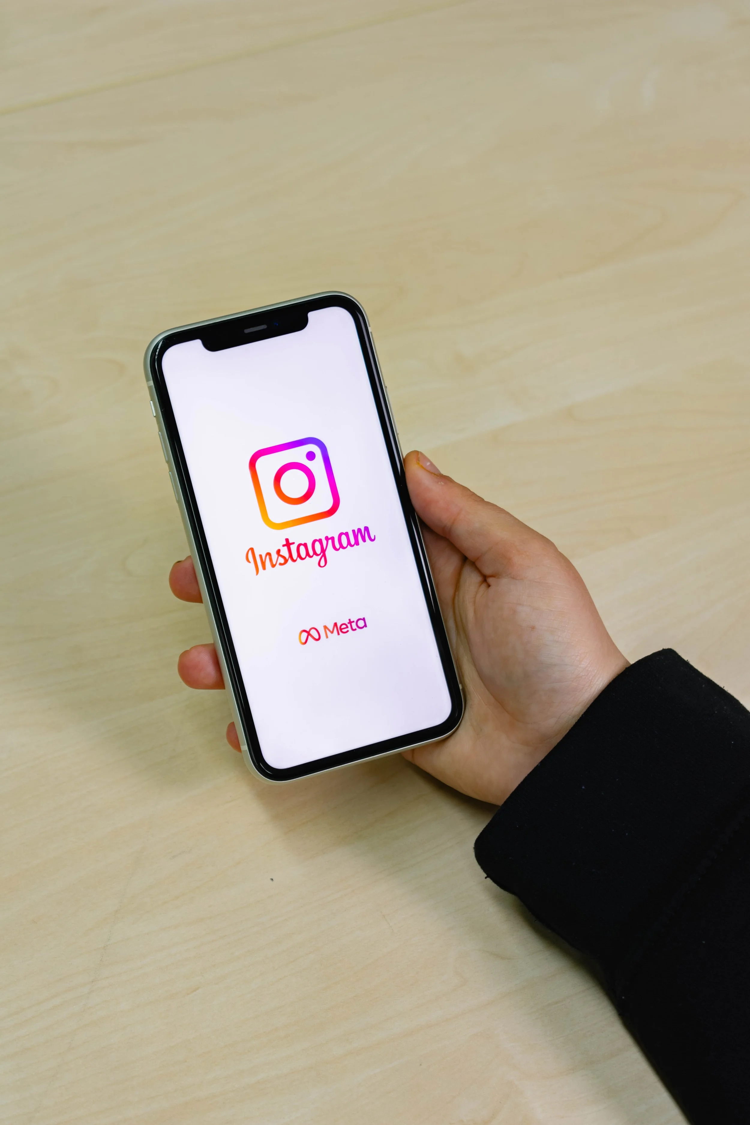 Instagram.jpg