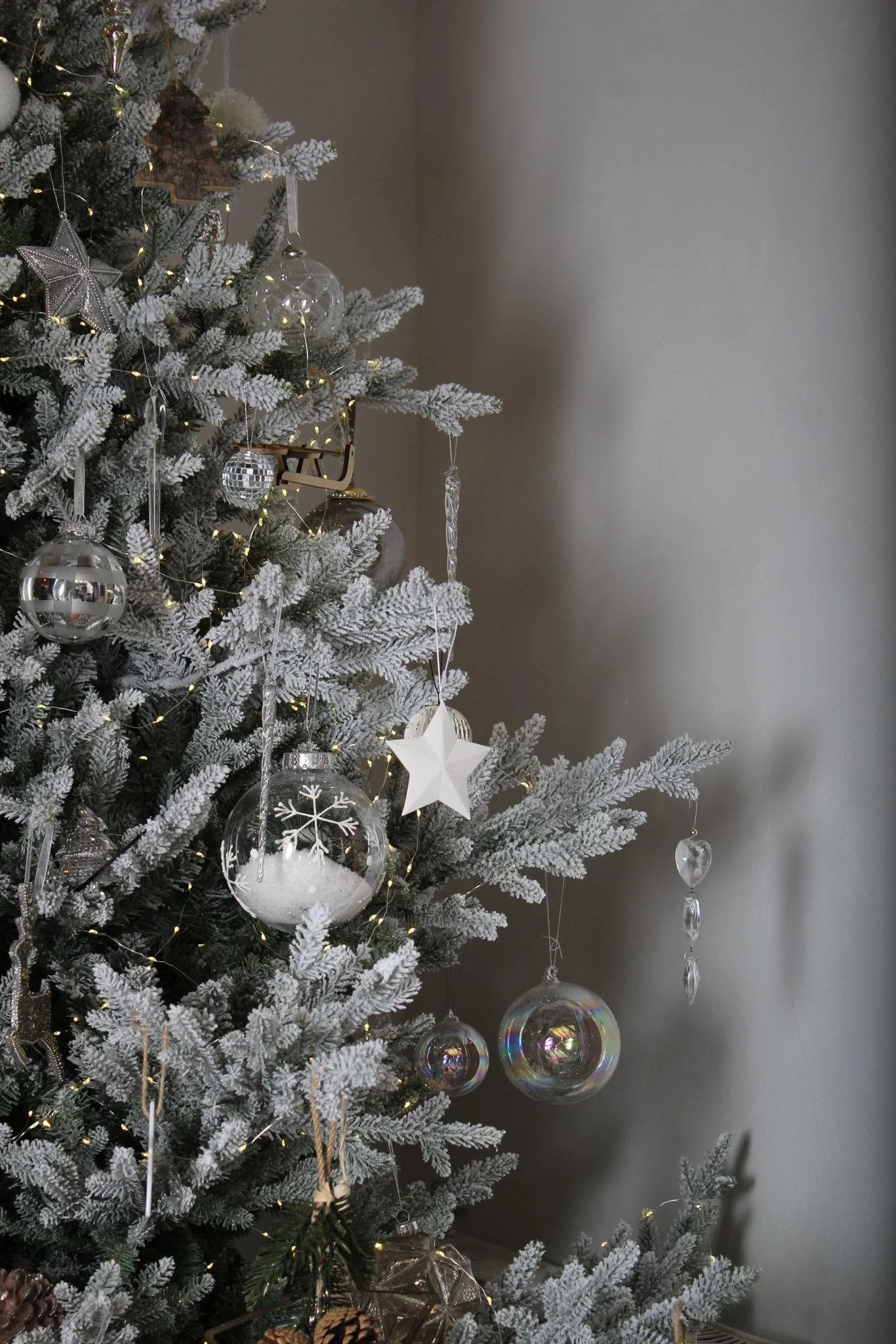 chrsitmas tree.jpg