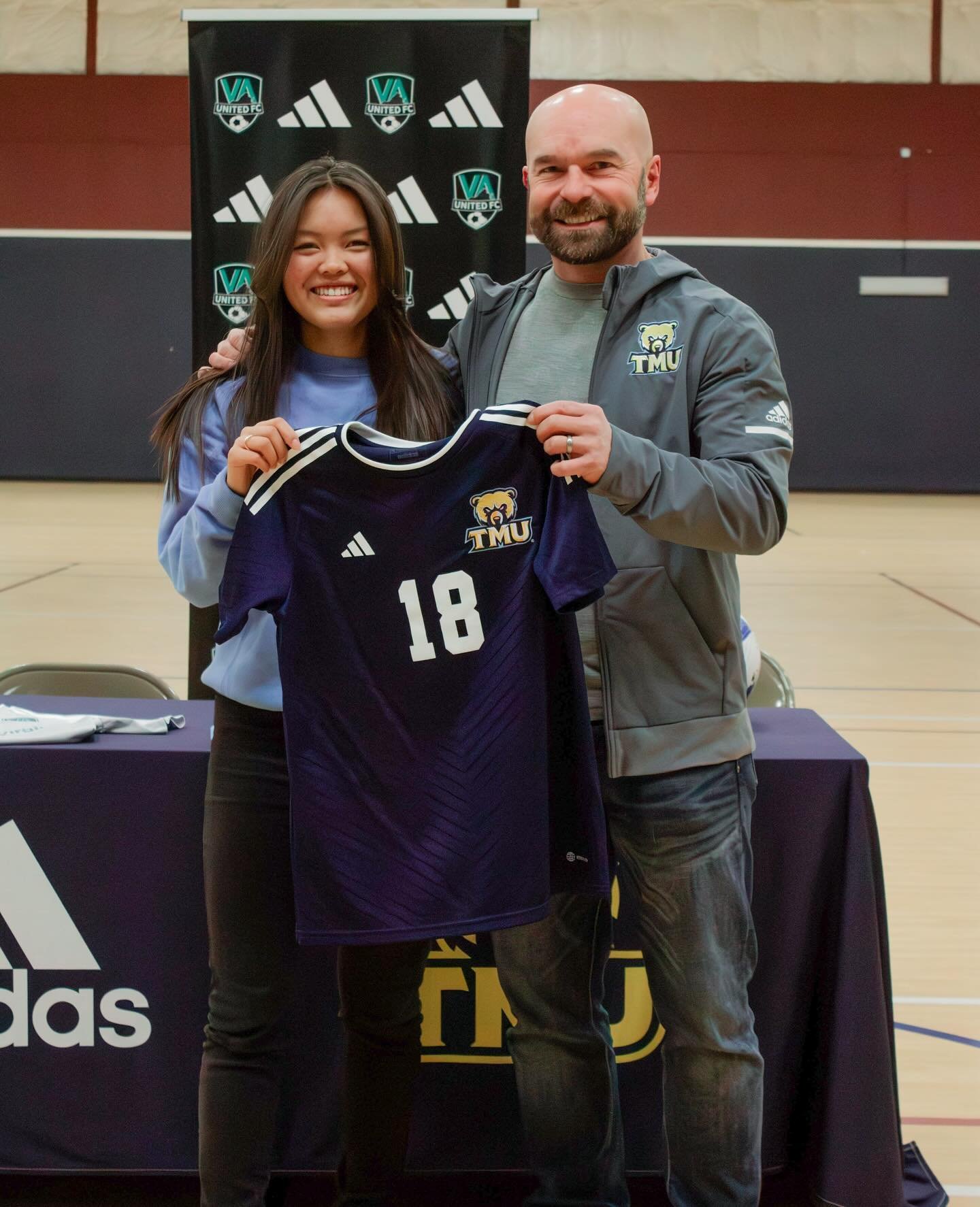 Congratulations Eva on your signing to @tmuwomensoccer
#soccer #soccersigning #photography #sportsphotography #photoshoot