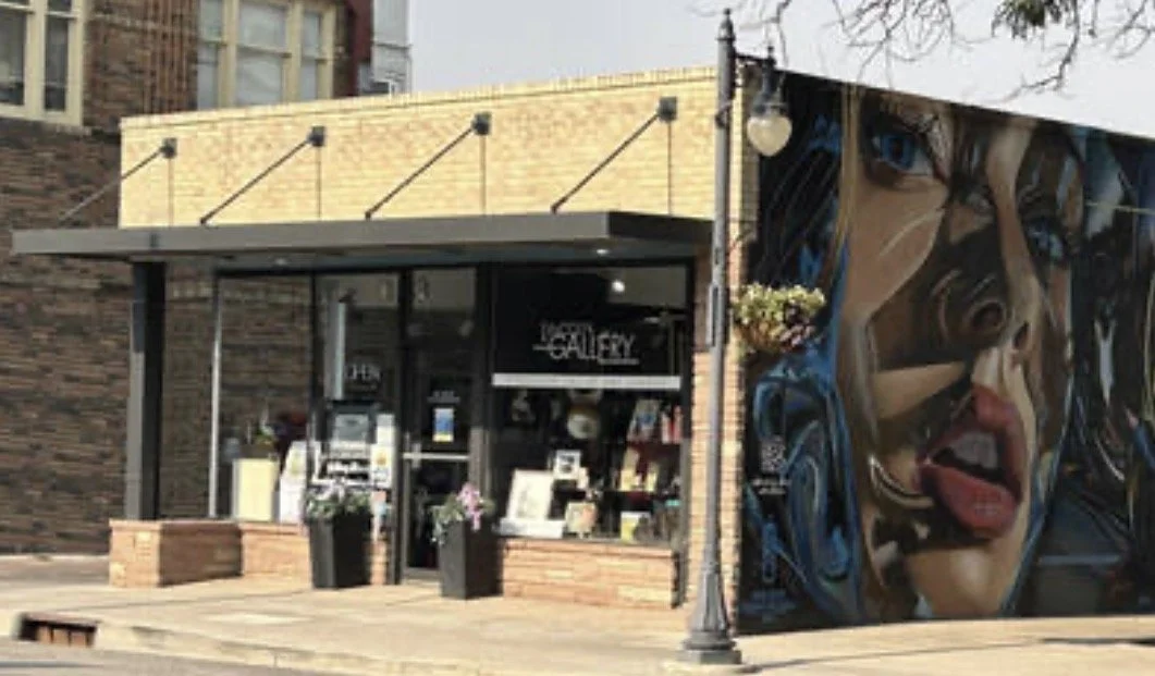 Lincoln Gallery - Exhibiting Member 