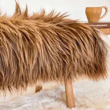 Brought to Iceland by vikings, these sheepskins come from original stock.  They are undyed and can be thrown over a chair, on a bench or the floor.