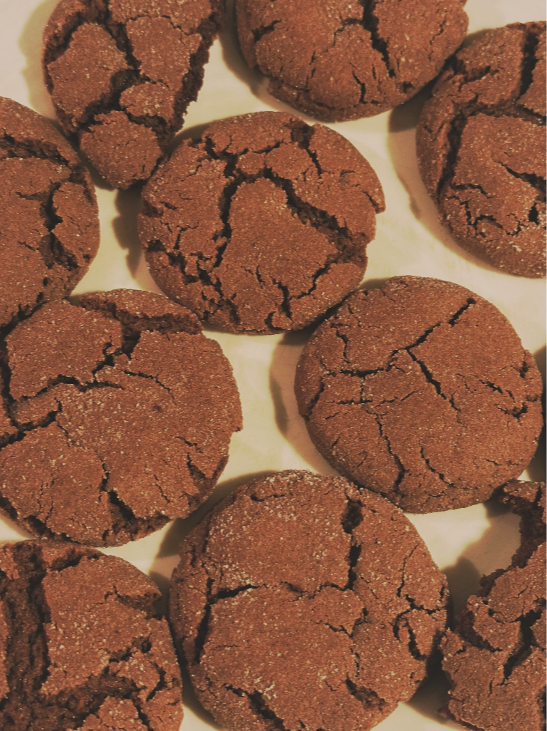 An Invitation to Indulge, Intentionally: Christmas Cookies Made with Real Ingredients + Joy