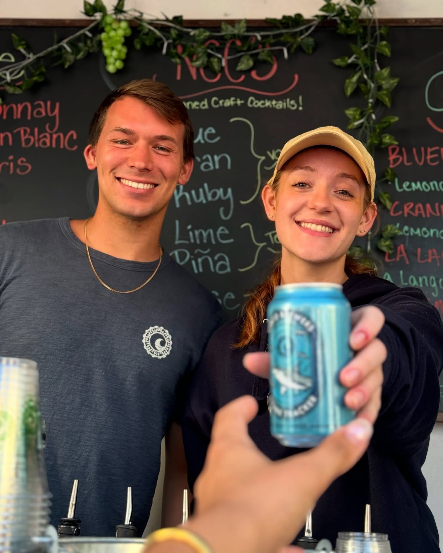 Mondays stink, come grab a drink!🍻

📍1301 Boylston St, Boston, MA 02215

#CiscoBrewers #CiscoBrewersFenway #FenwayPark #FenwayBoston #BostonFenway #Bostonsummer #bostonbeergarden #nicebeerifyoucangetit
