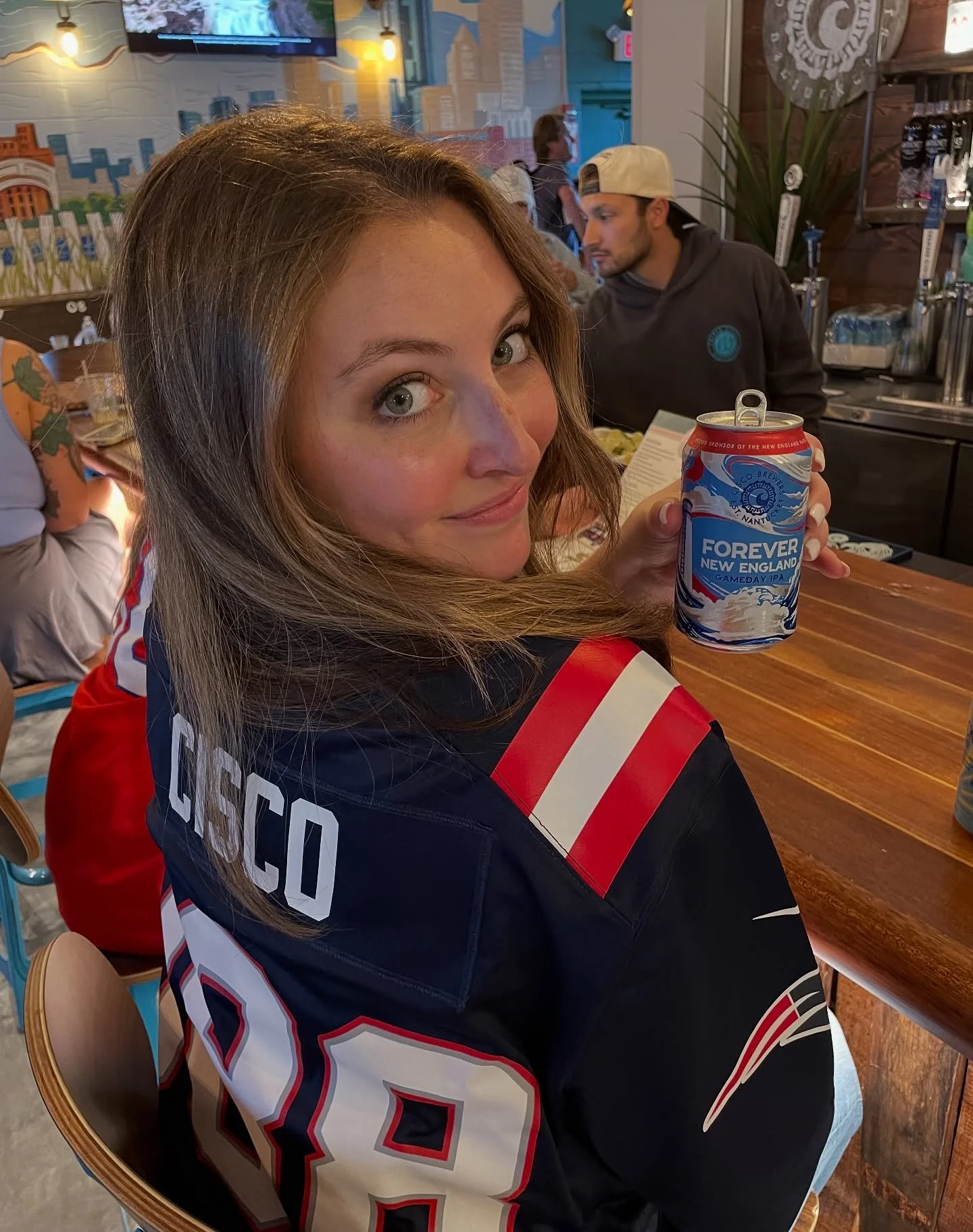 Let&rsquo;s go Pats! 🏈 Sunday football is back - join us at Cisco Fenway for game day bites, Forever New England brews, and the Pats on full blast inside!