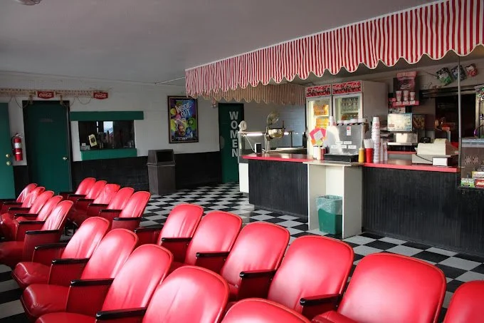 parma motor-vu snack shack from inside