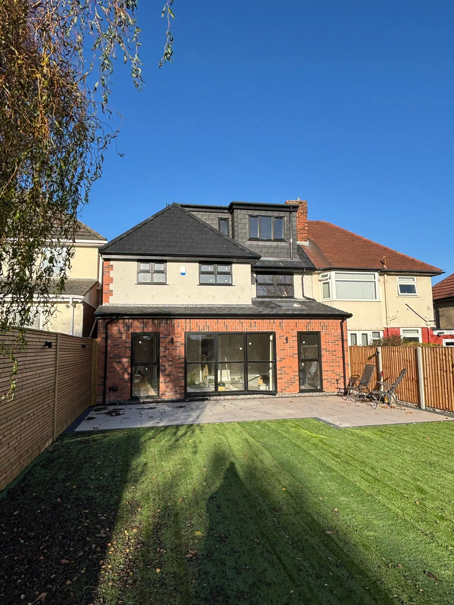 127 Kings Drive