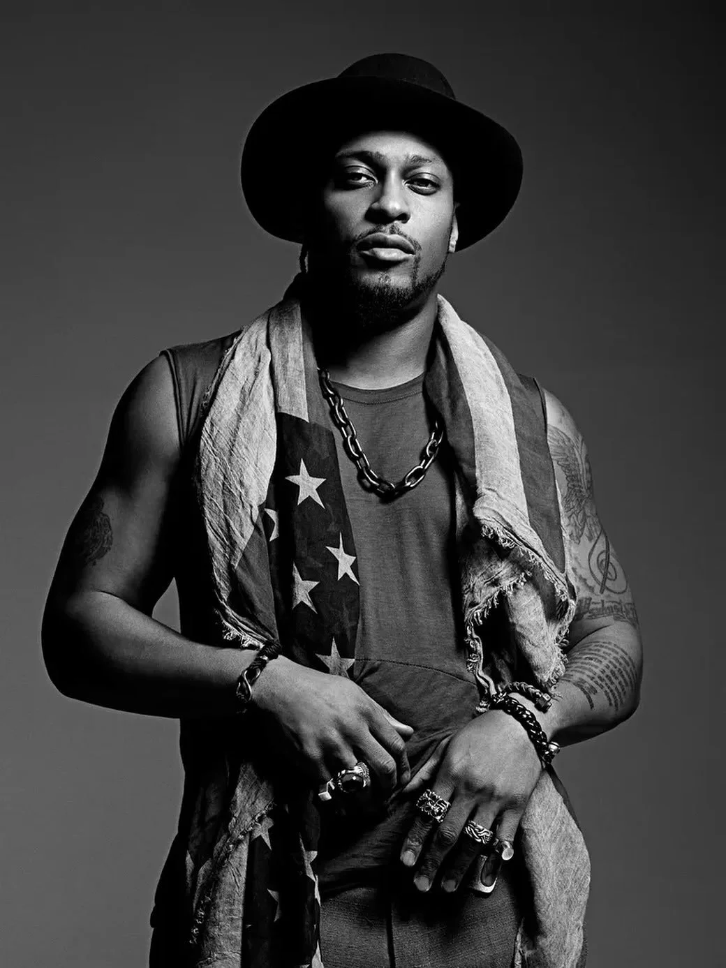 RIP @thedangelo one of the greatest to ever do it, gone at 51. I’m so glad I got to meet and talk to you at the MOBO awards in 1999. I will cherish that moment always ππΎ An absolute musical genius who was all about the culture. Unique, origin
