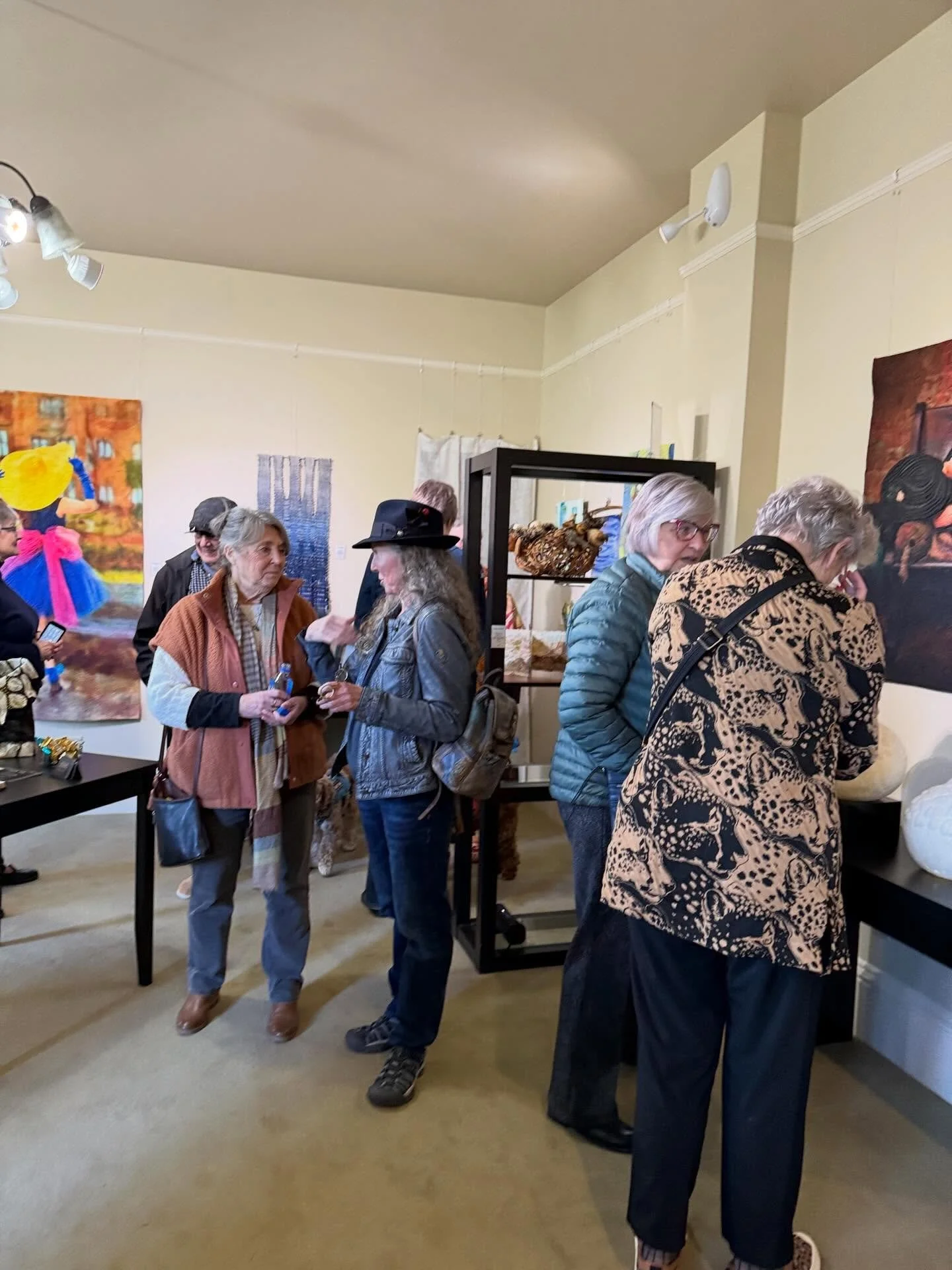 Thank you to the artists and guests who filled the gallery on Saturday for Locally Made.
Community, conversation, and time spent looking &mdash; always the goal.

#ArtistReception
#WilliamScofieldGallery
#FiberArt
#TextileArt
#ArtCommunity