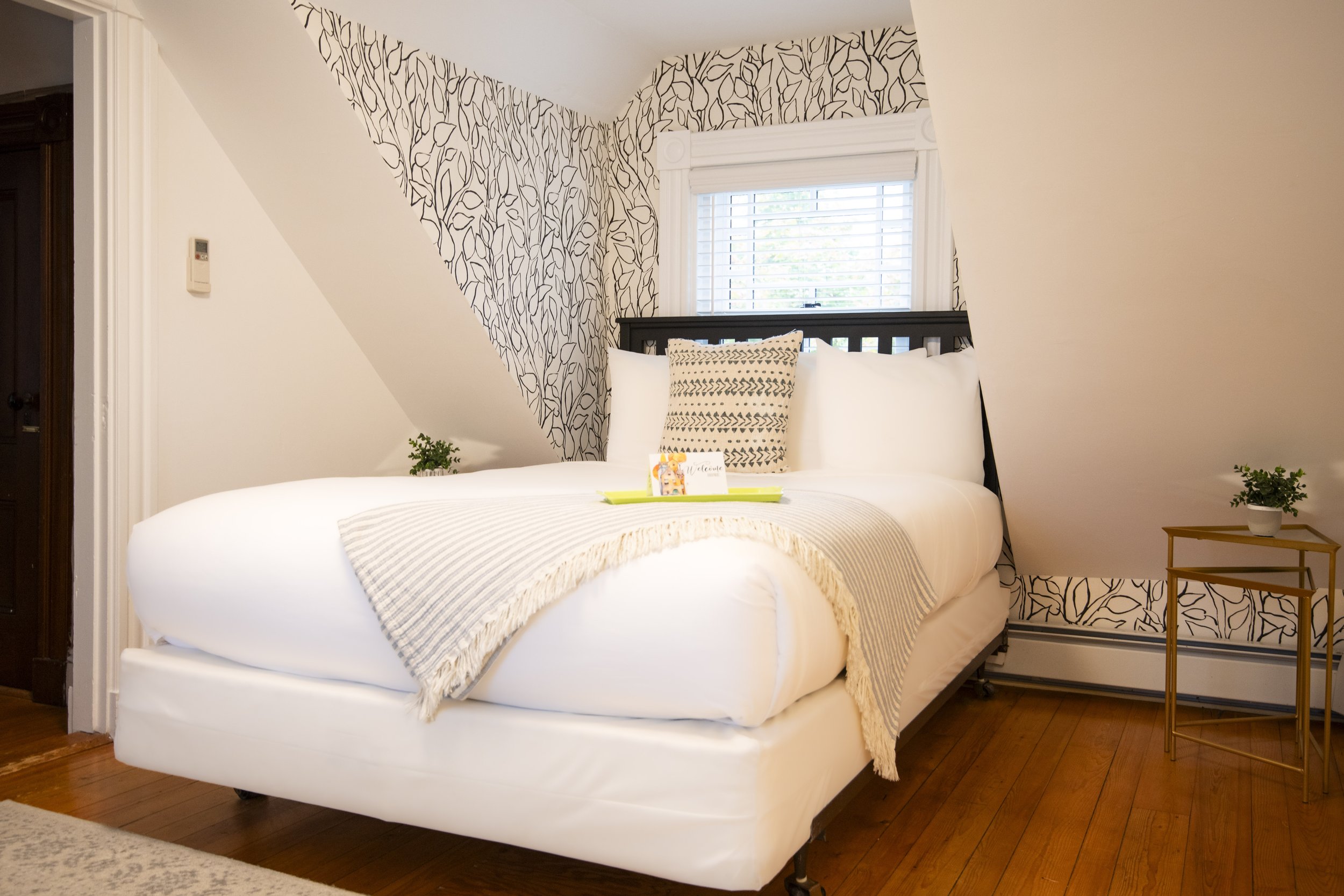 Boscobel Classic King 1.jpg