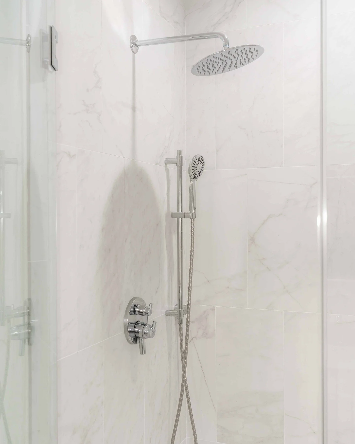 Each morning new.
An opportunity to begin again.

#CharlestonHomes #MountPleasantSC #CoastalLiving #LuxuryHomes #LowcountryLiving #BathroomDesign #MAndWProjects #SouthernStyle #LuxuryRealEstate #CharlestonStyle #CharlestonBuilders #HomeInspo #Interio