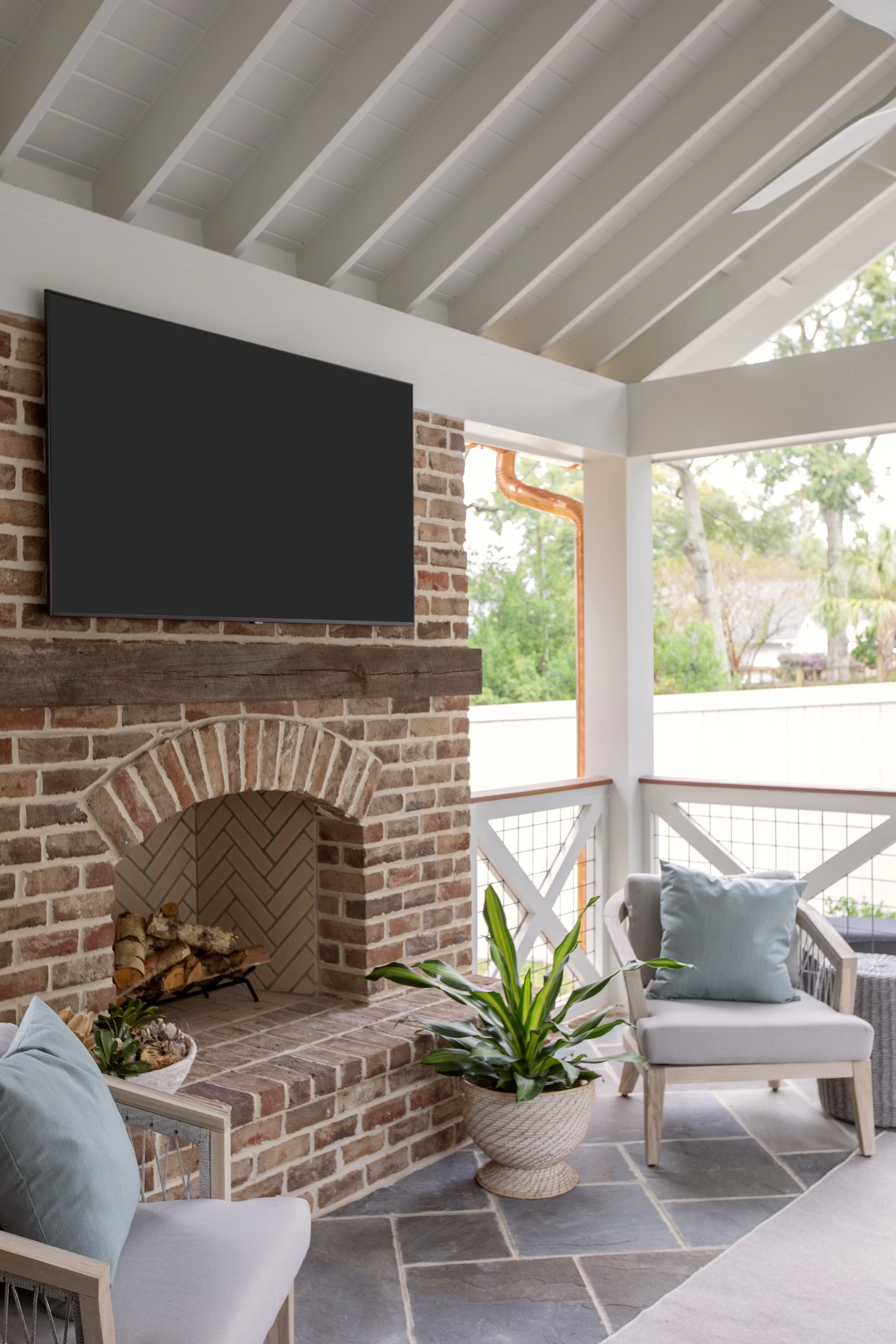 outdoor living area fireplace.jpg