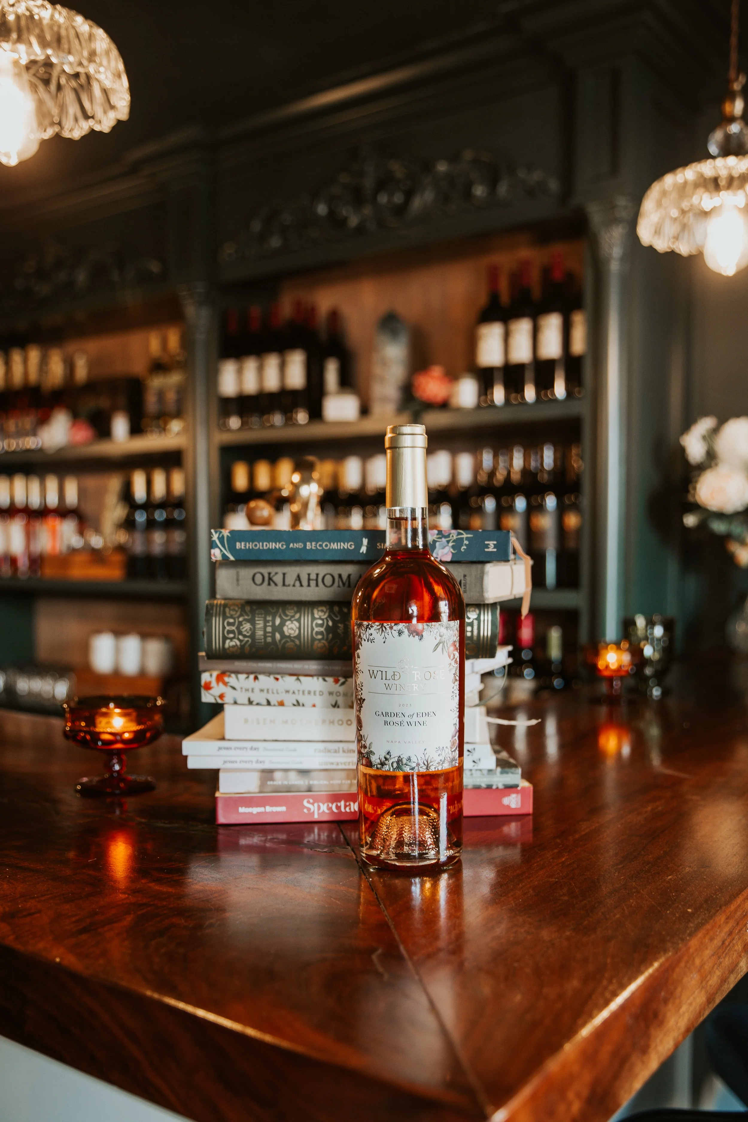 Blind Date with a Book – Book Club Night 📚🍷