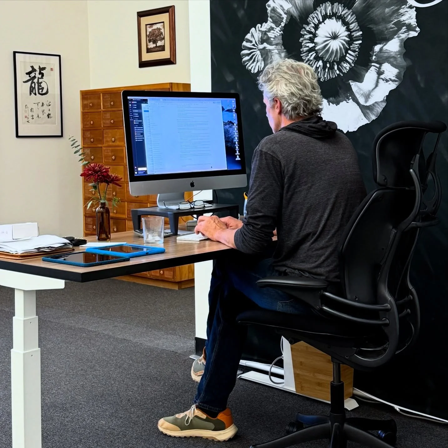 Rooted in the vibrant community of Petaluma, California, we draw inspiration from nature&rsquo;s rhythms and the relationships that sustain us.

Griffo Botanicals is more than a family business&mdash;it&rsquo;s a collaborative effort built on meaning