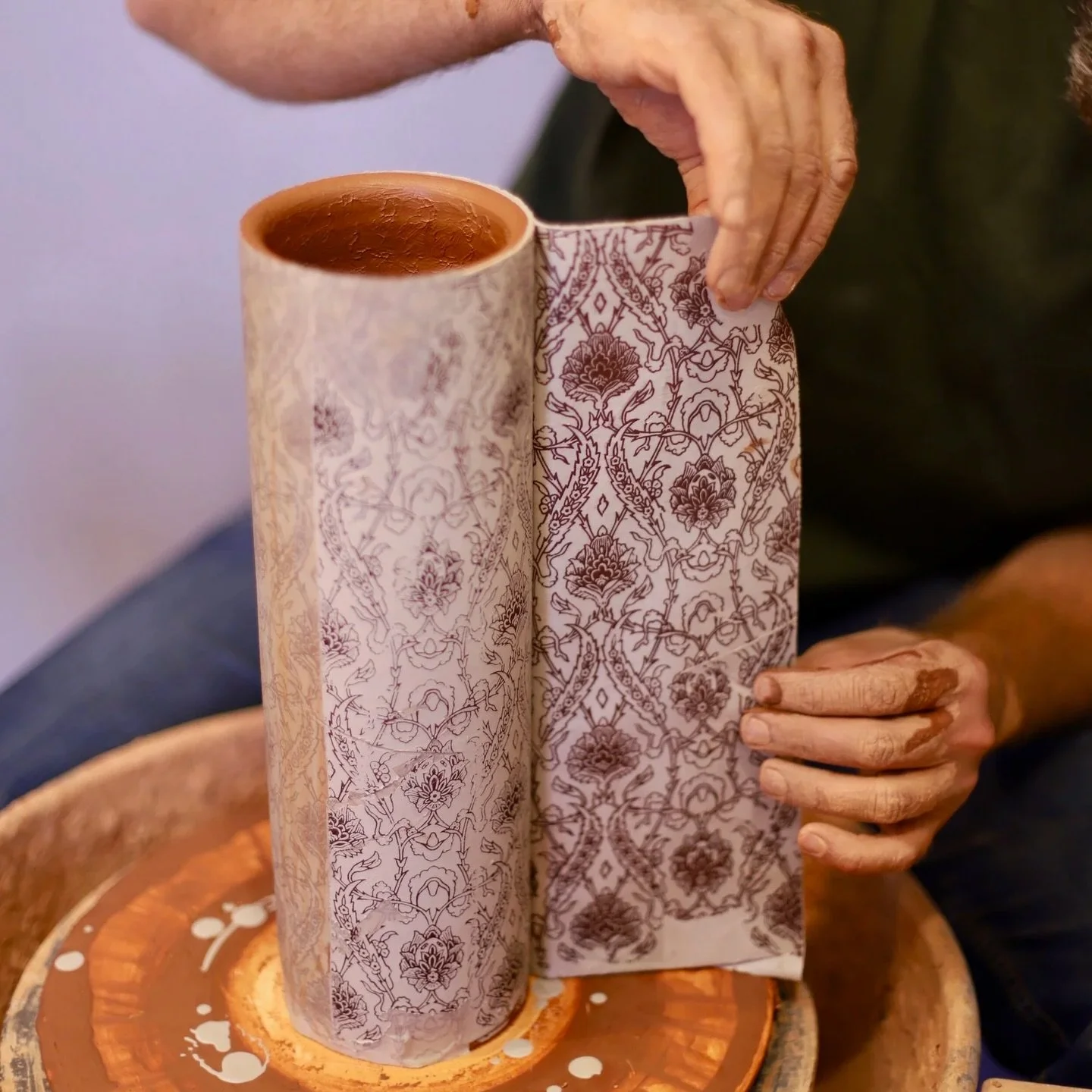 There&rsquo;s something truly satisfying about watching a pattern transfer onto clay.

Potters and makers:

What&rsquo;s your favorite stage of the process? throwing, trimming, glazing, or decorating? 👇
@flmceramics 

#WarehouseDistrict #WarehouseDi