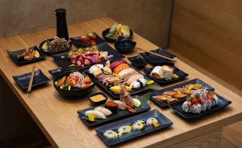 EAT'S AYCE SUSHI, restaurant in Alhambra, photo 2 of 8