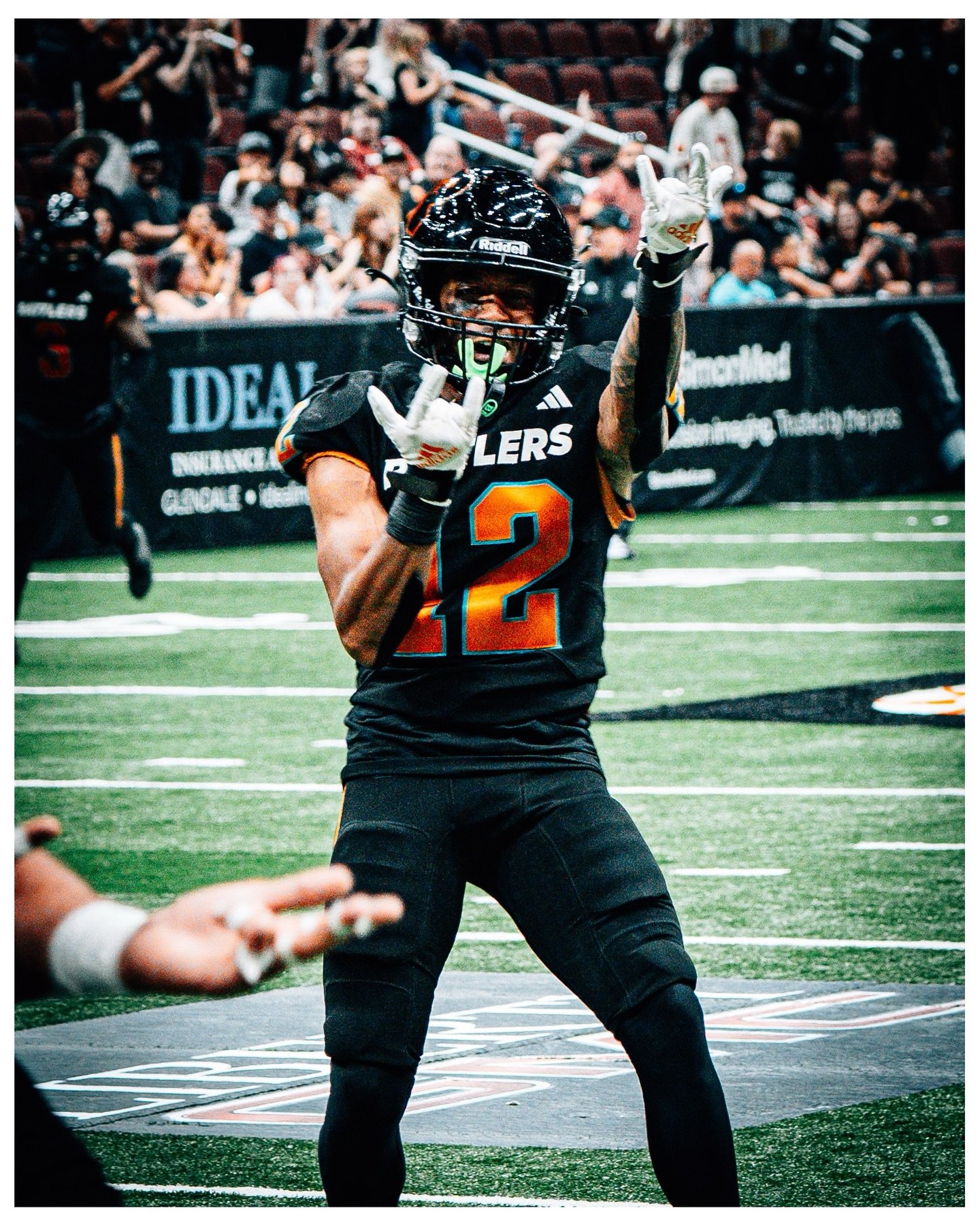 I took a few 📸

1-0 🐍