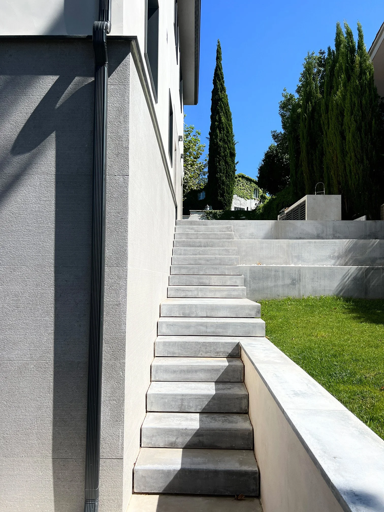 casa cerro_escaleras ext.jpg