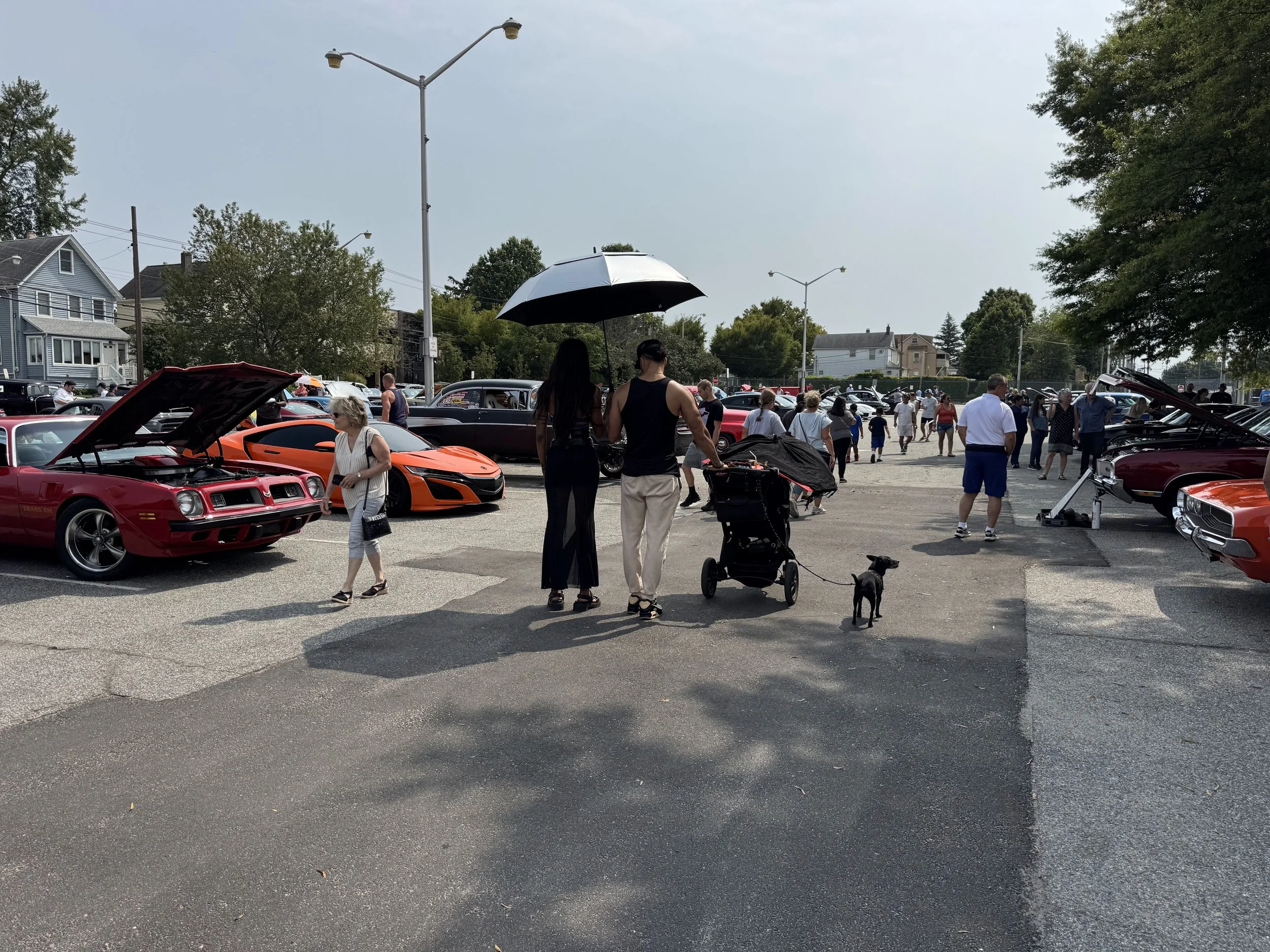 car show umbrella pic.jpg