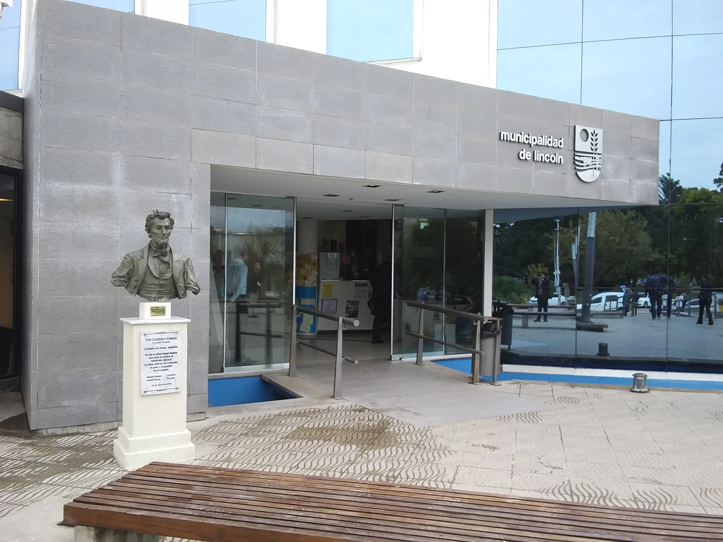 Frank Porcu_Lincoln Bust_Argentina ©2025-39.jpg