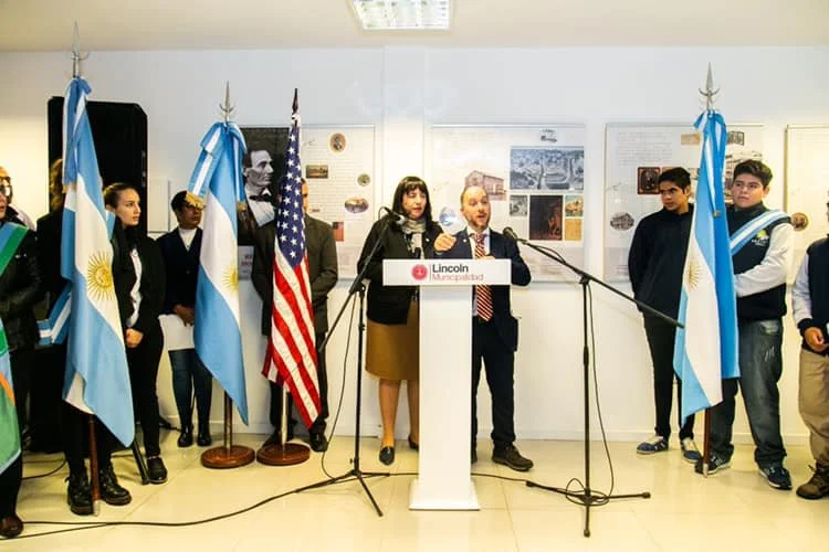 Frank Porcu_Lincoln Bust_Argentina ©2025-44.jpg