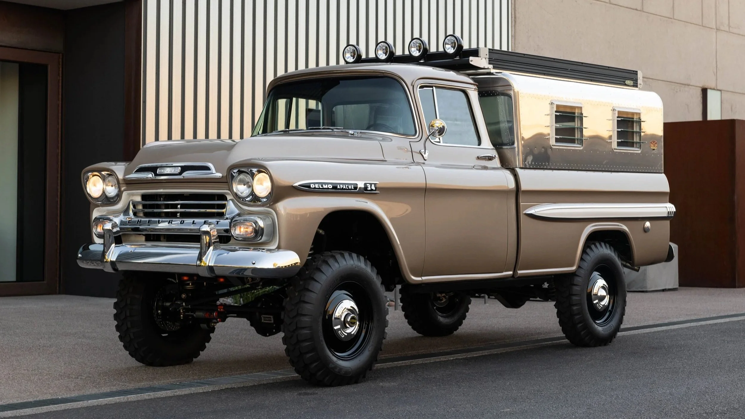 1959 Delmo Chevrolet Apache