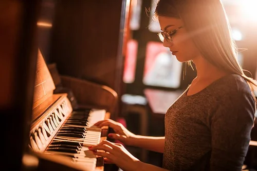 Piano Lessons For All Ages | Los Angeles Music Teachers in Burbank CA ...