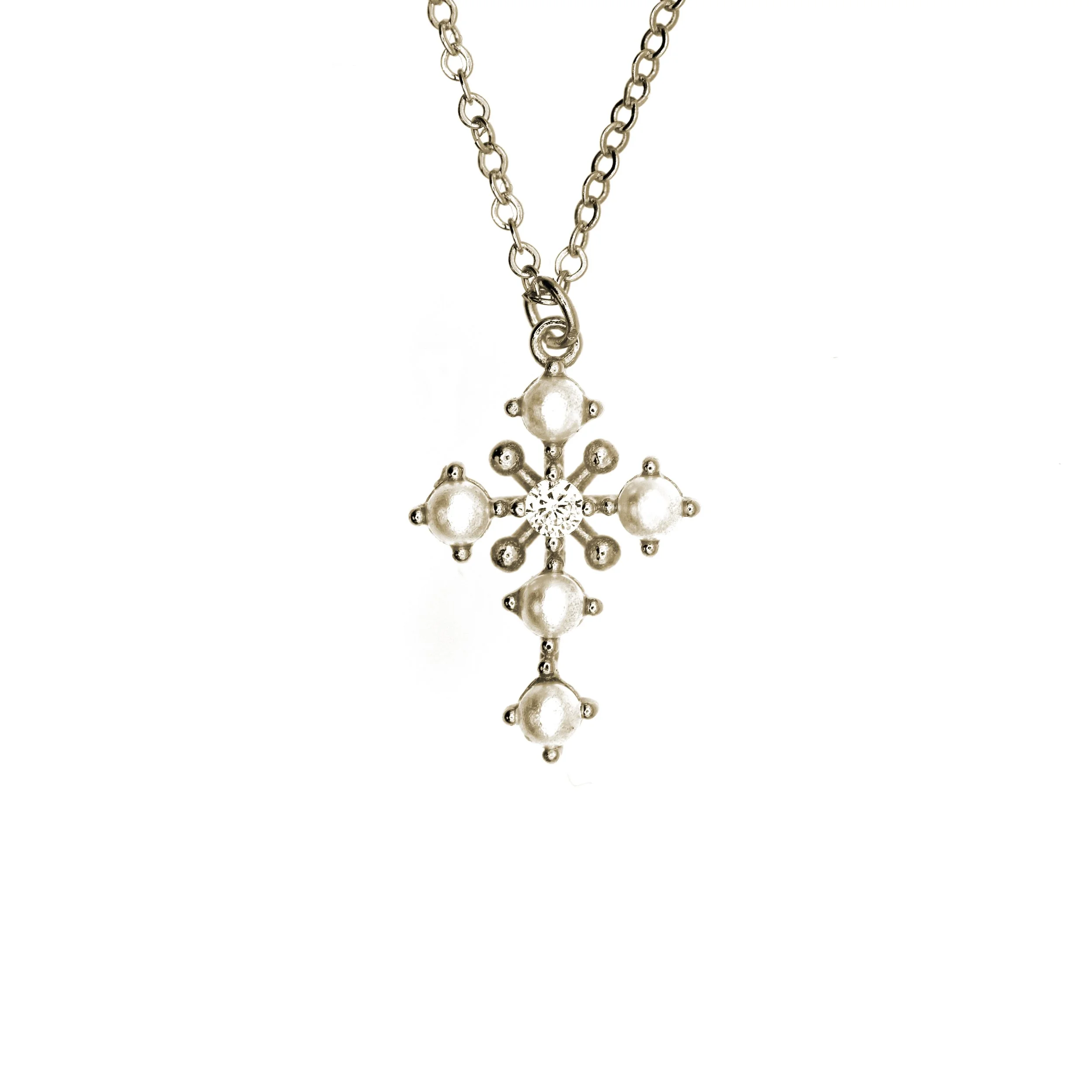 Elegant Diamond & Pearl Cross Pendant in 14K Gold – Fine Jewelry Gift