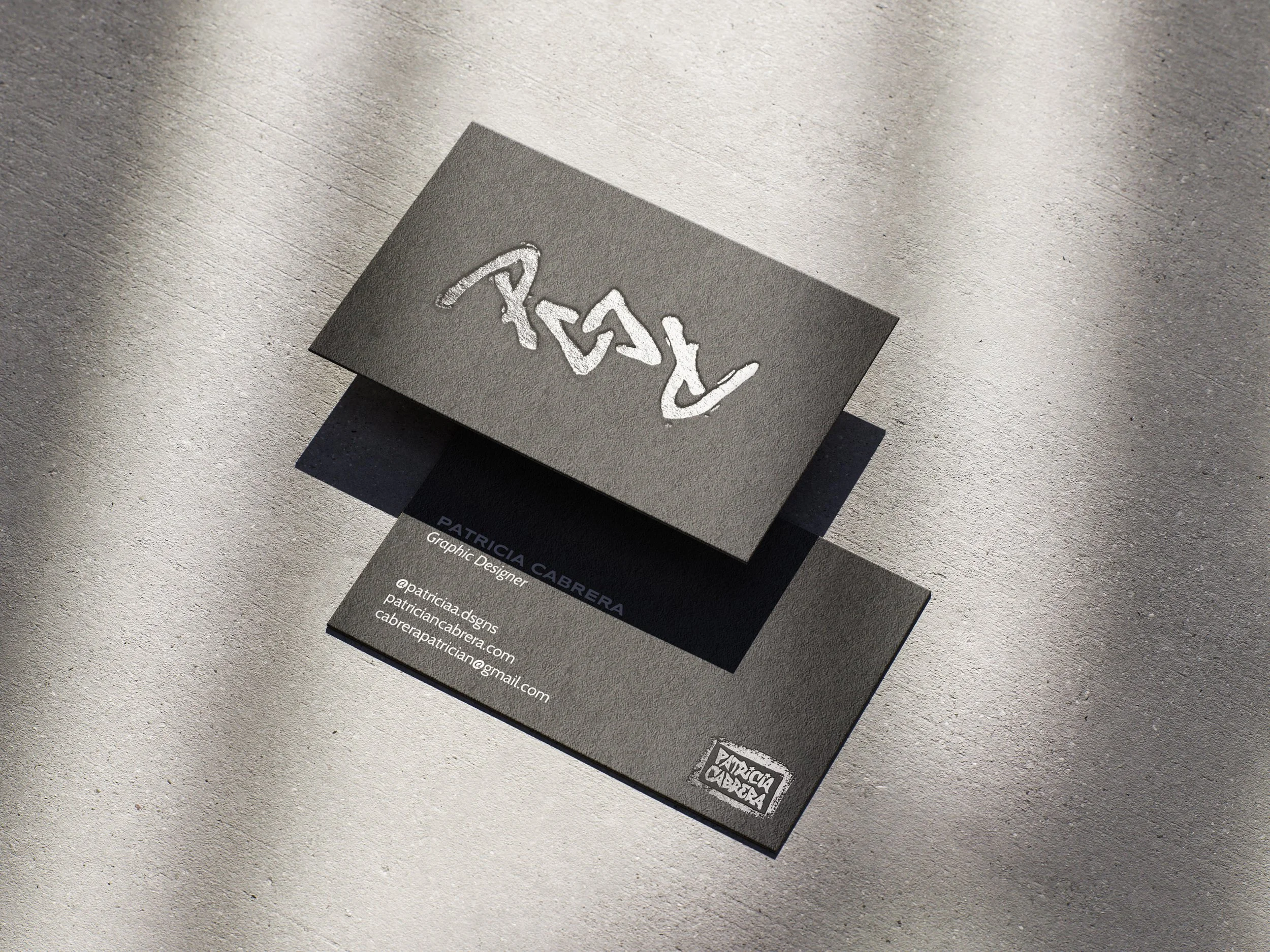 BUSINESS CARD-PATRICIA.jpg