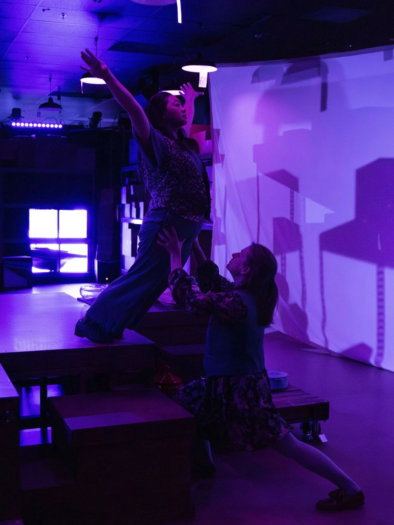 2025: the year I became a &ldquo;&rdquo;&rdquo;real&rdquo;&rdquo;&rdquo; &ldquo;&rdquo;&rdquo;actor&rdquo;&rdquo;&rdquo; among other things

-traveled to learn &amp; perform in Philly, NYC, London, LA
-DISHESSS!!!!
-booked my first &ldquo;big thing&r