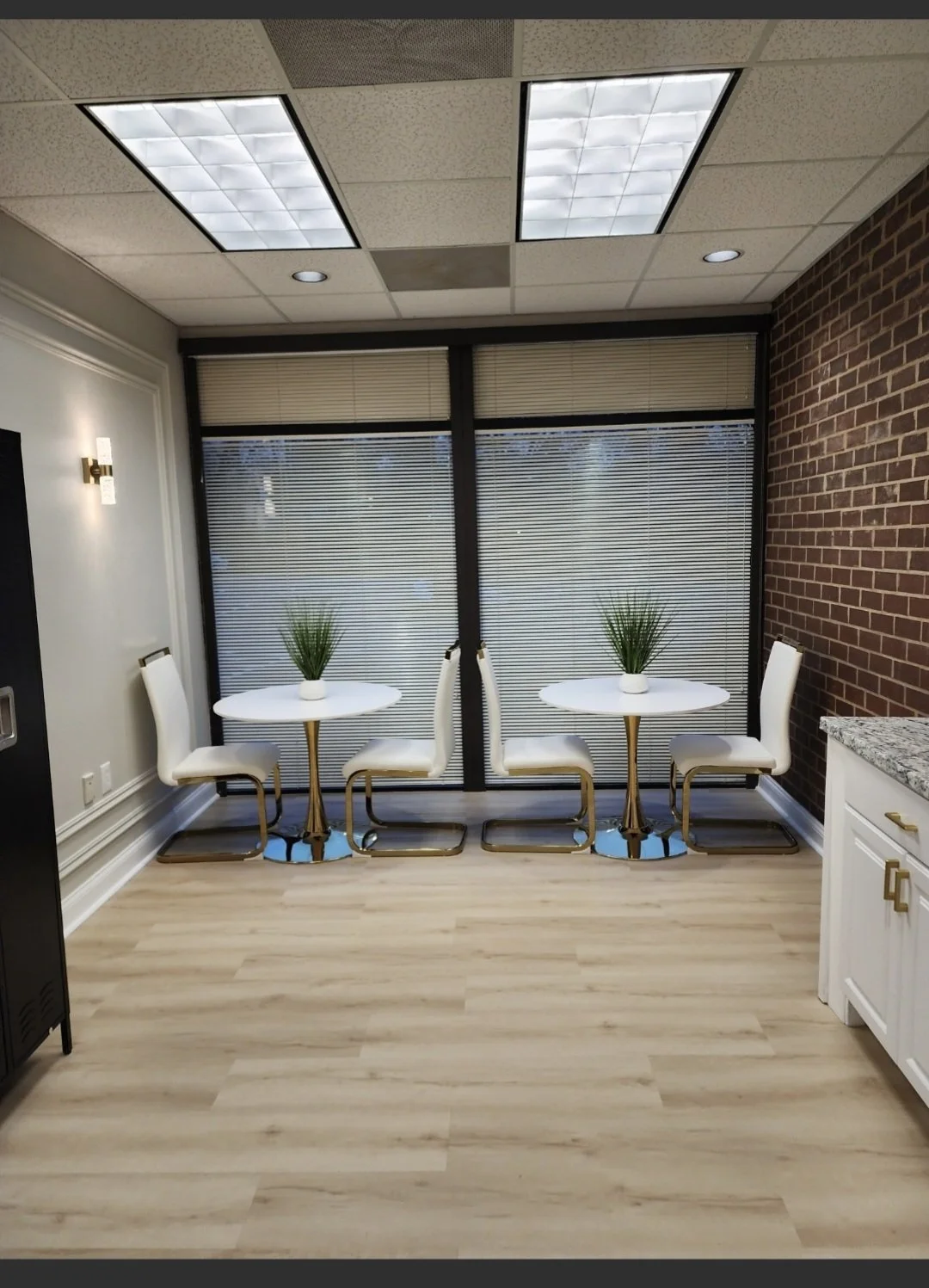 kitchen close-up.jpg