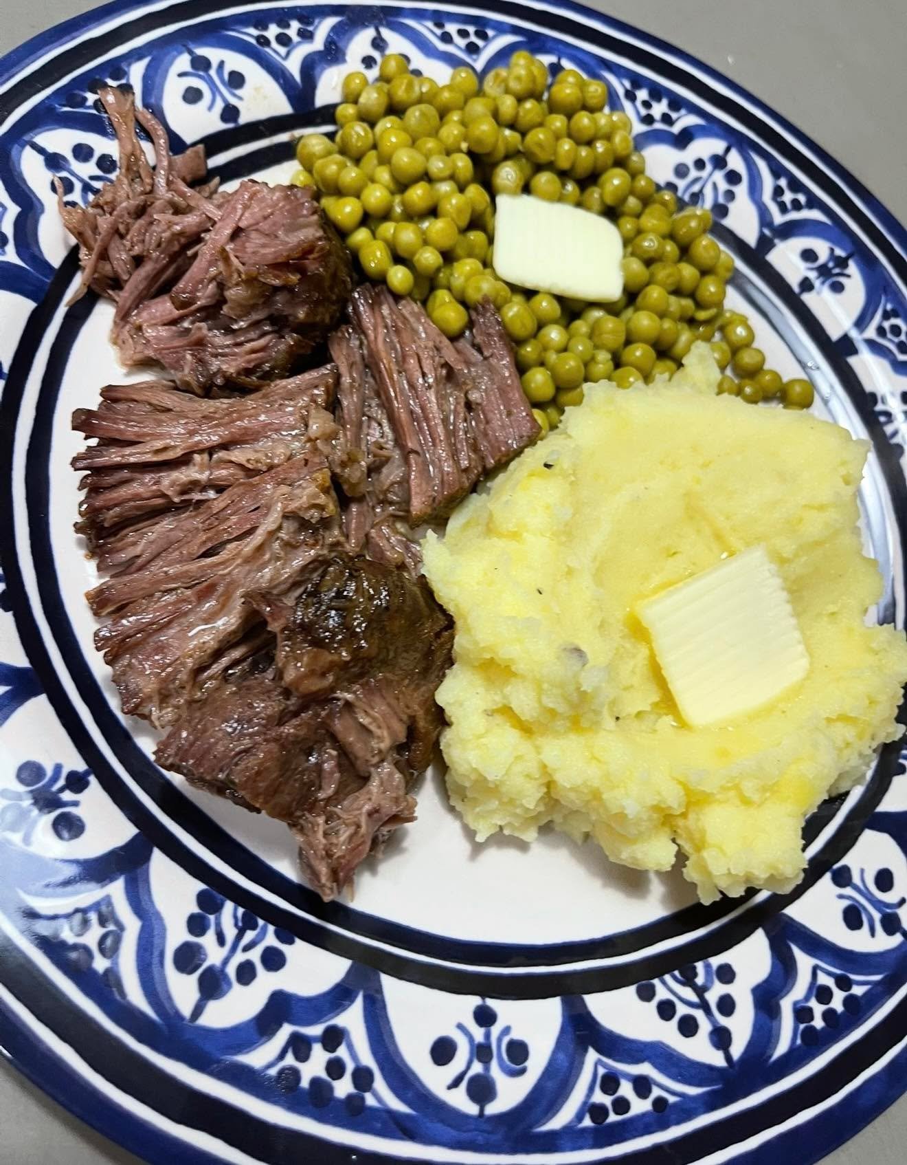 I just went to buy the chuck roast to make my Mississippi Pot Roast and it was $42 😳😳😳 Absolutely not! At least not for a Wednesday night dinner with 2.5 people. CRAZY! Hmm, what to make&hellip;what to make&hellip;🤔