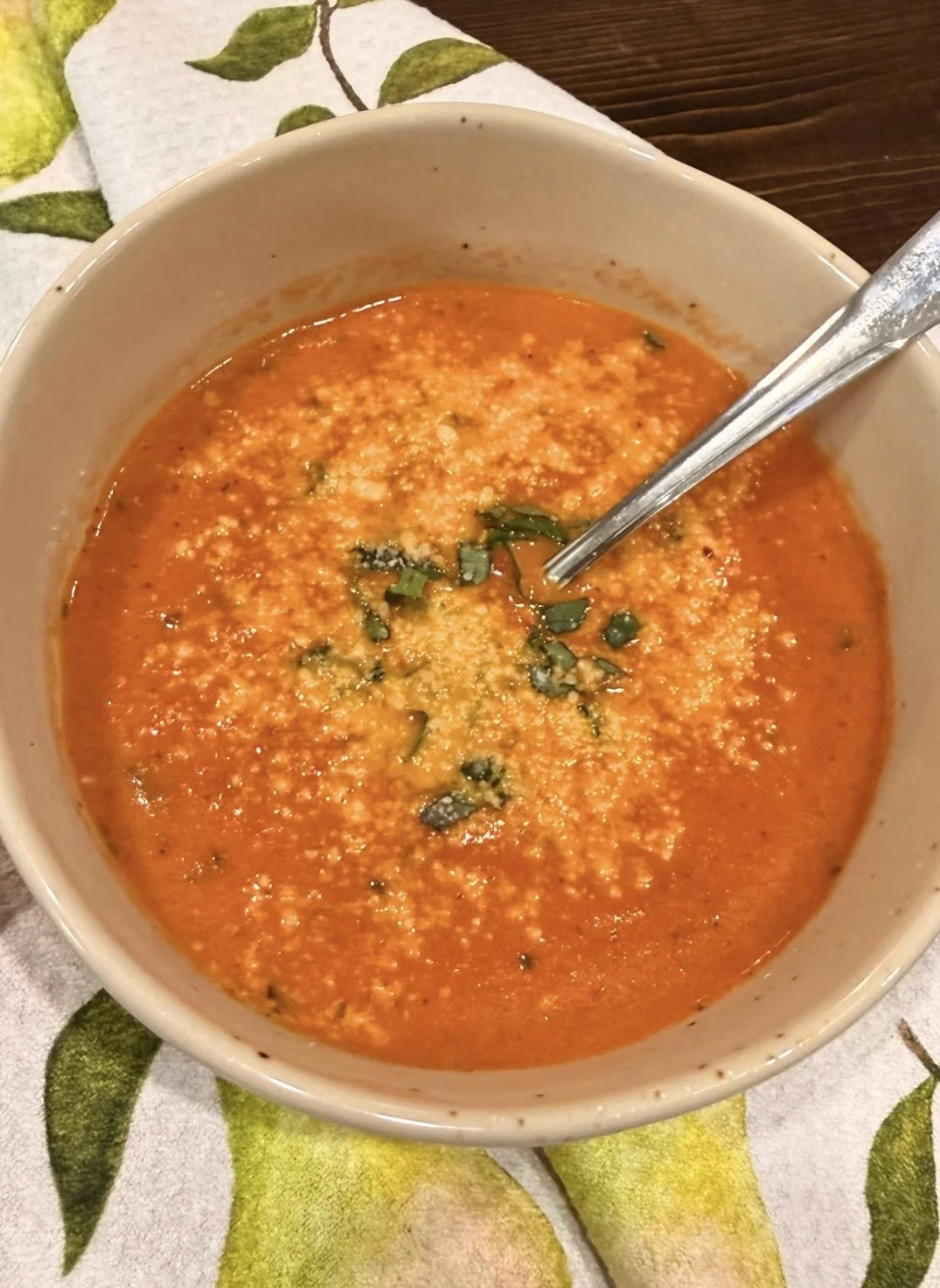 Easy Creamy Roasted Tomato Soup