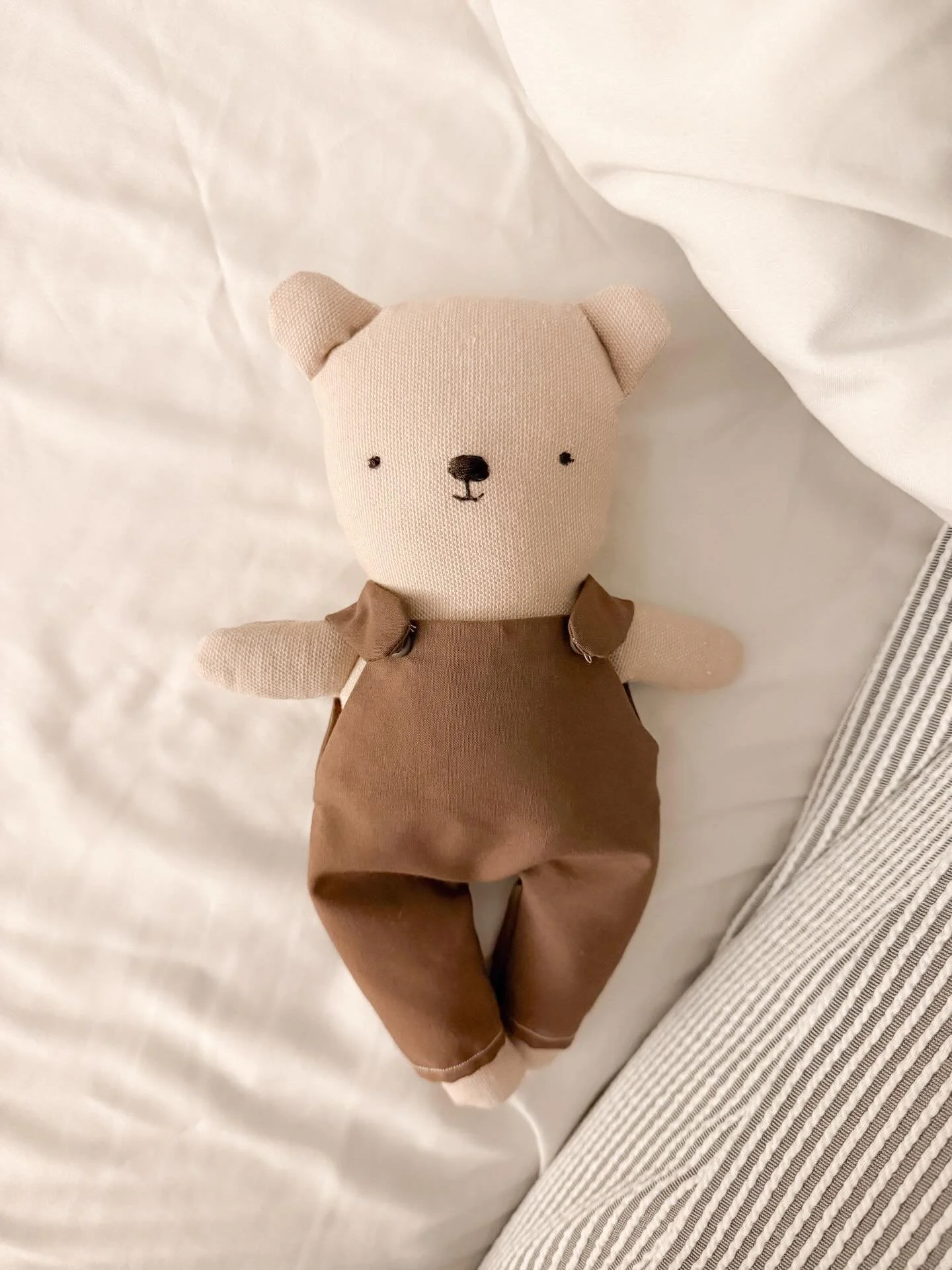 Yesterday I returned to my sewing machine after nearly two years away and made this sweet teddy bear 🤍

It&rsquo;s not perfect &mdash; and that&rsquo;s exactly why I&rsquo;m sharing it. This is the starting point. A reminder of where I began again.
