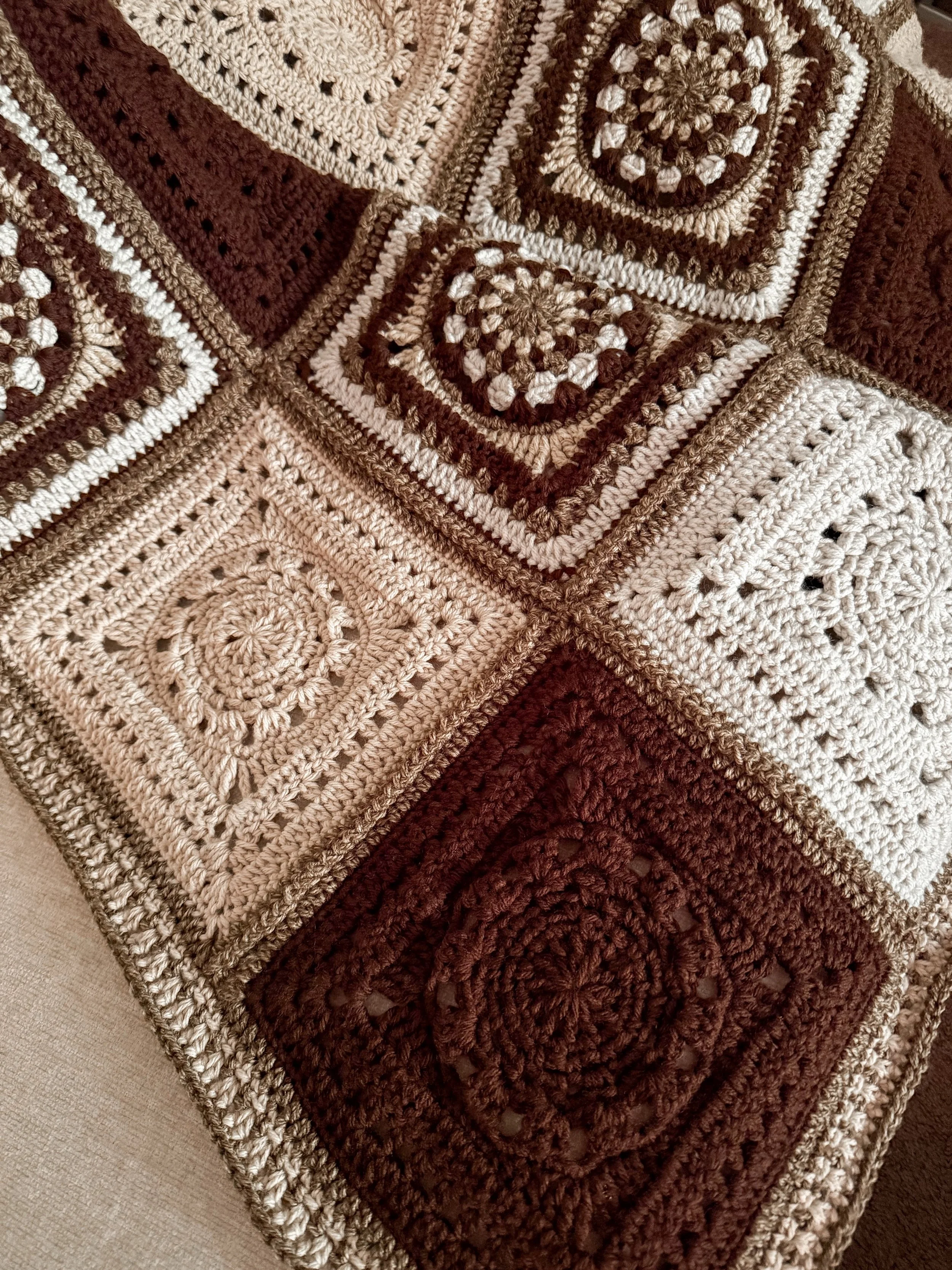 P A T T E R N  R E L E A S E ✨

✨ The Stone Hollow Blanket is officially here! ✨

When I first saw this design come to life, I was completely blown away by the amount of thought, intention, and beautiful detail woven into every single stitch. From th