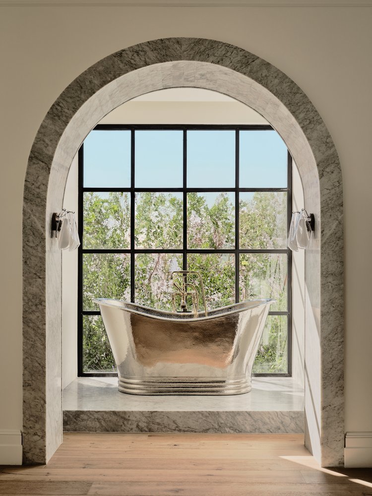 Web+007+MDF+Horseshoe+primary+bath+tub+151-2.jpg