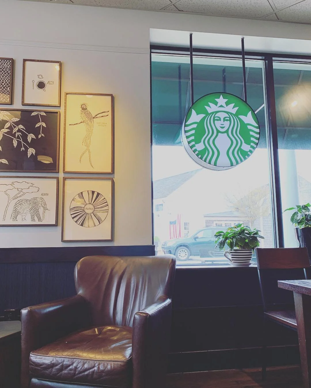 My view for Friday, sometimes I just don&rsquo;t want to sit at a desk!! Switching up my location makes me more productive too... &ldquo;Success breeds complacency. Complacency breeds failure. Only the paranoid survive.&rdquo; -Andrew Grove #quotesto